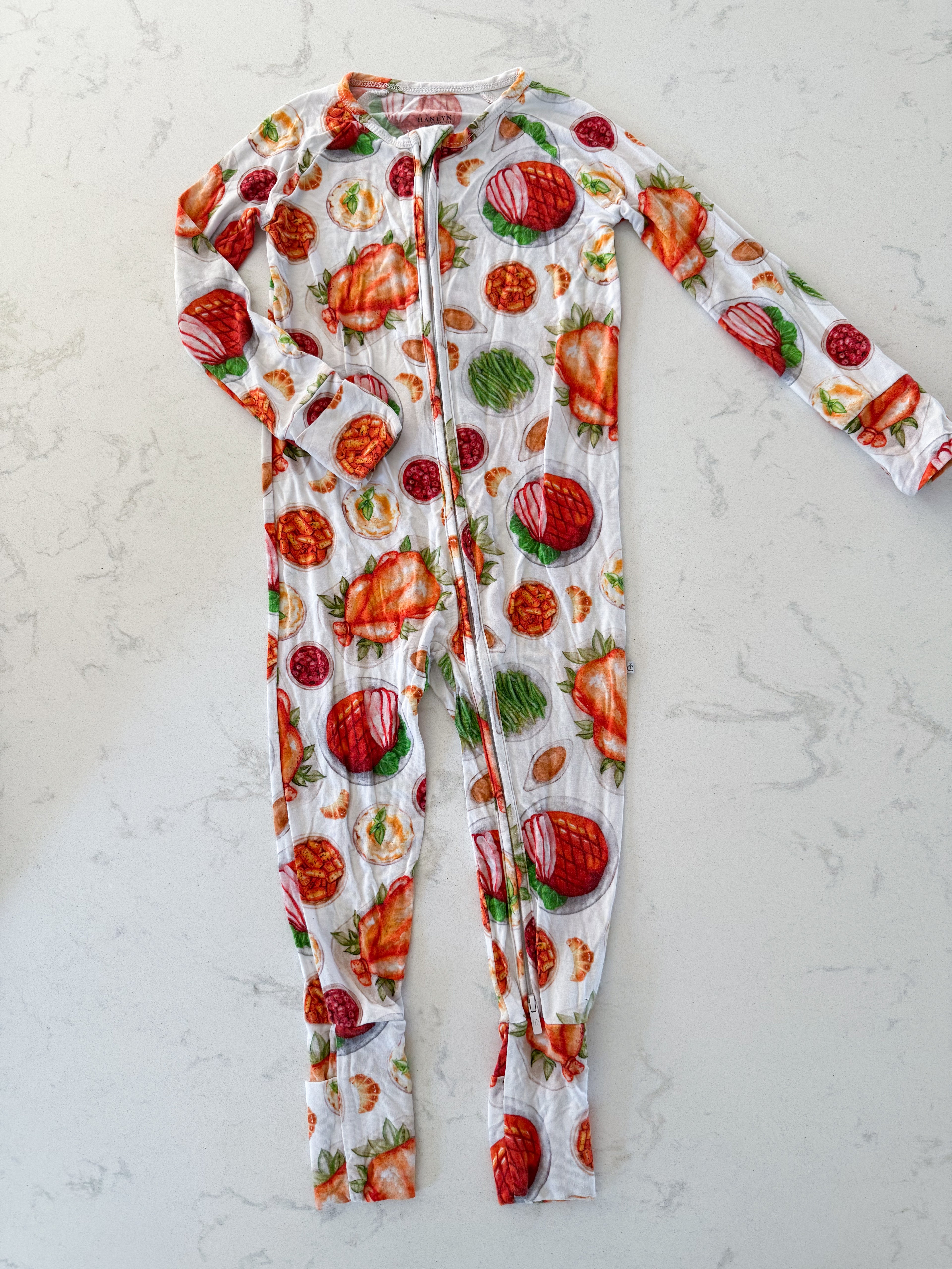 Hanlyn Collective- 18-24m- VGUC- bamboo Thanksgiving footless pajamas