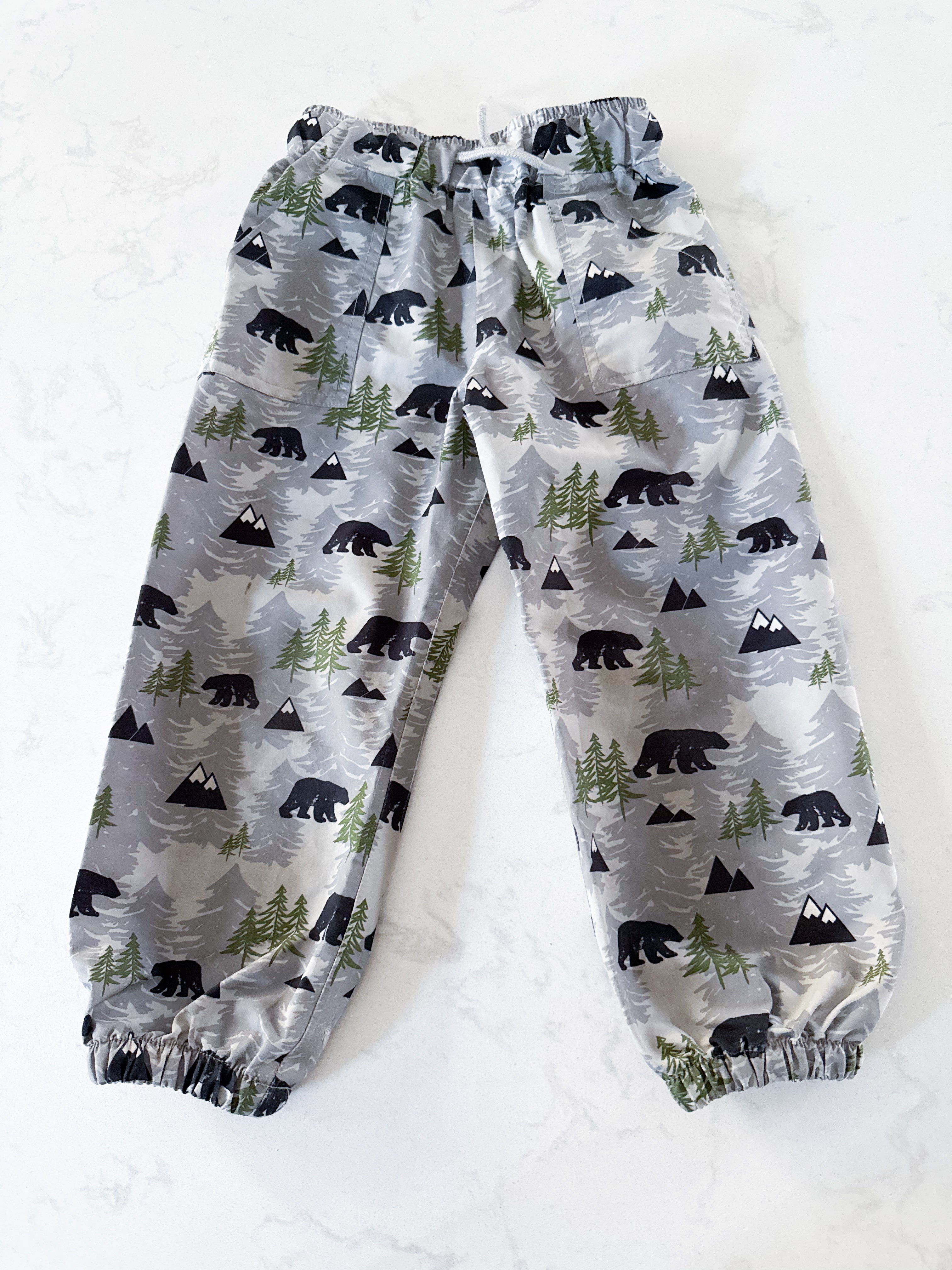 Jan and Jul- 3T- PLAY- grey splash pants with mountains and bears