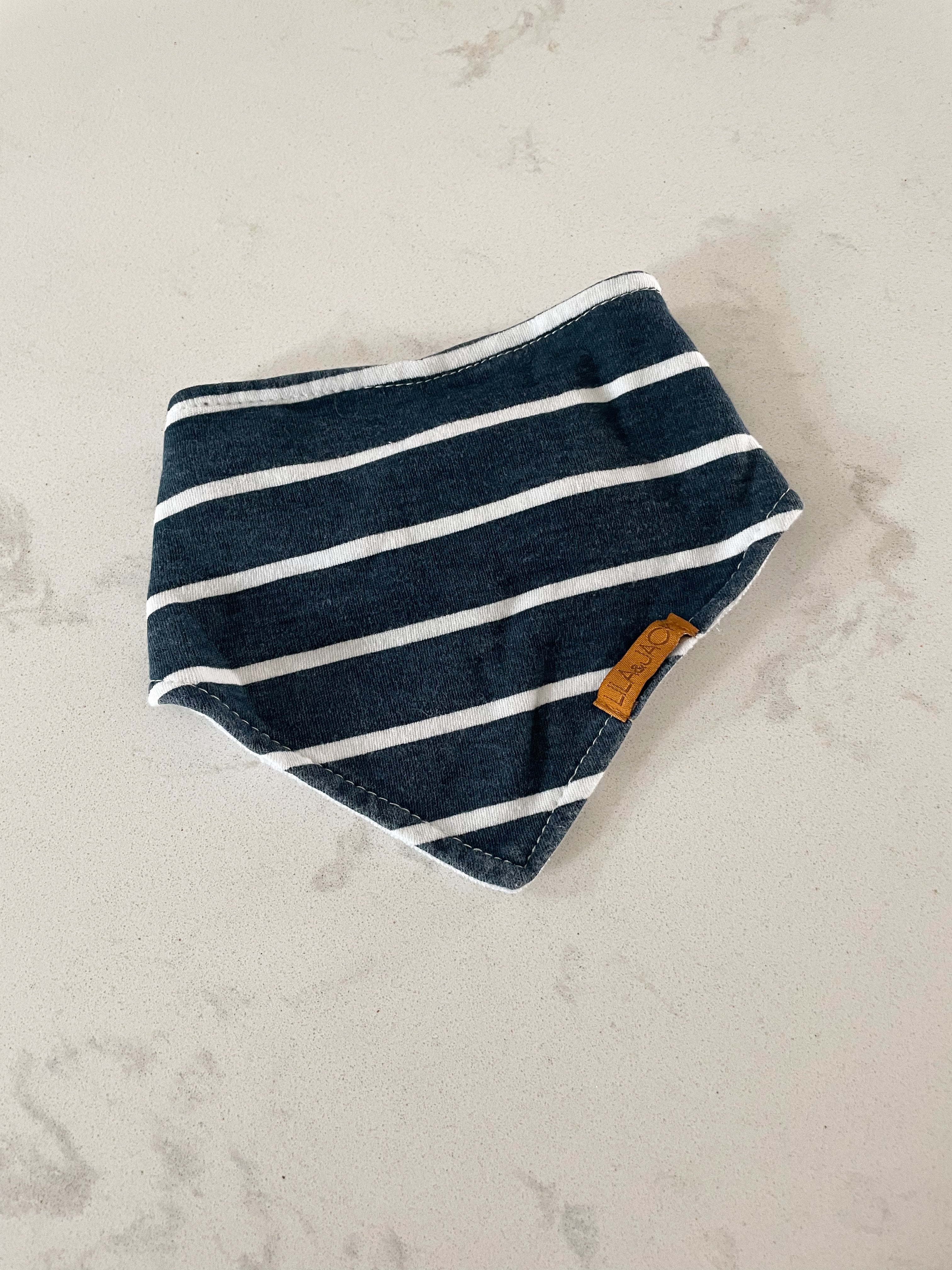 Lila and Jack- GUC- navy and white drool bib