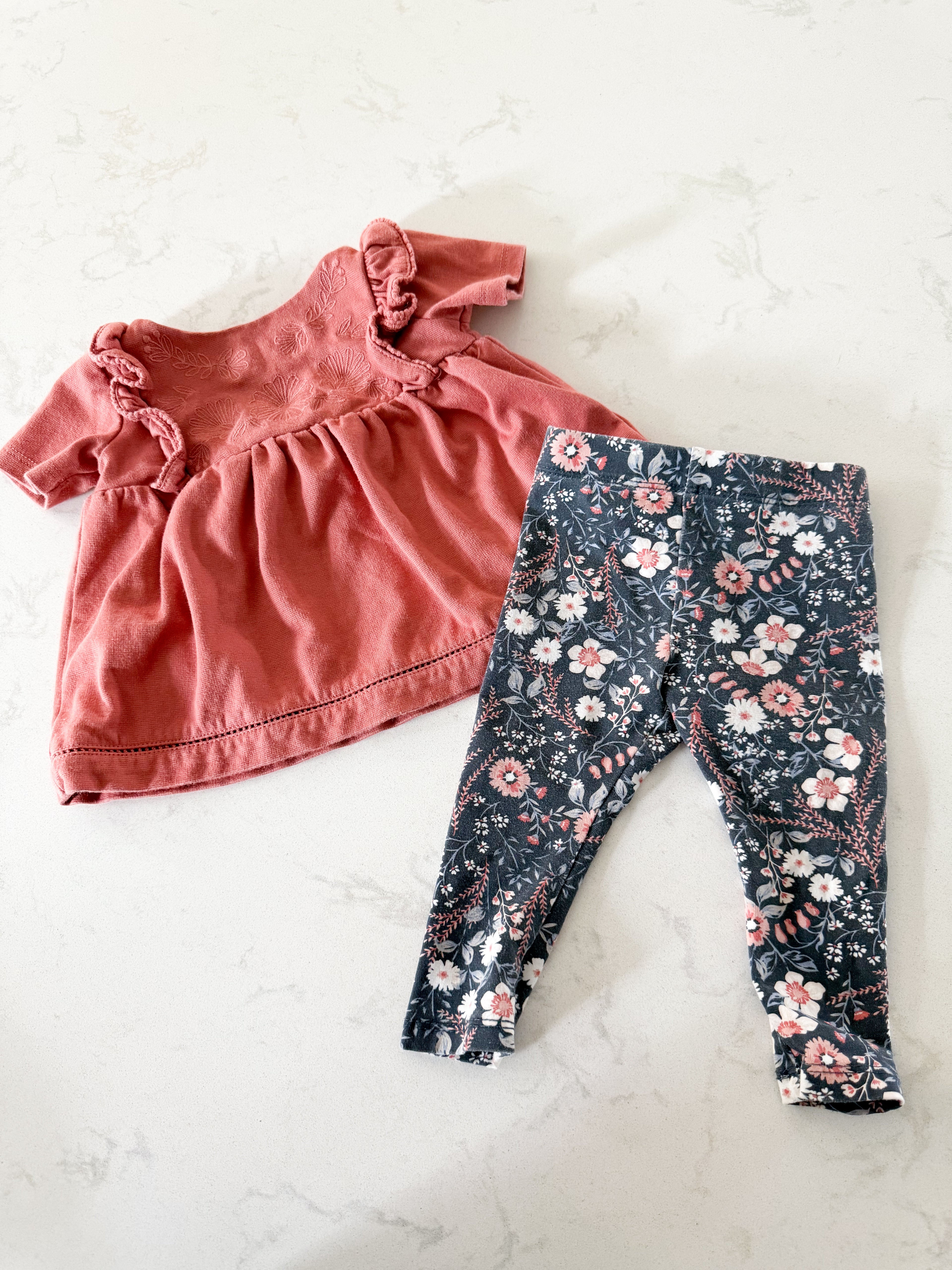 Rachel Zoe- 3-6m- GUC- two piece dusty rose embroidered top with floral leggings
