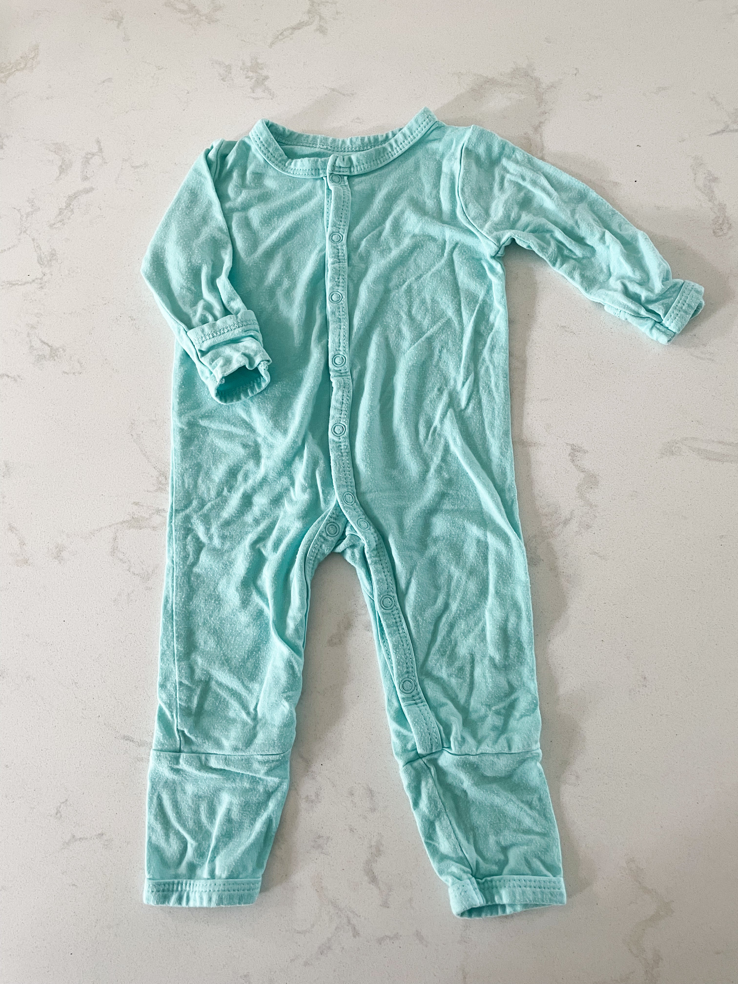 Kyte Baby- 0-3 months- bamboo footless snap romper pajamas