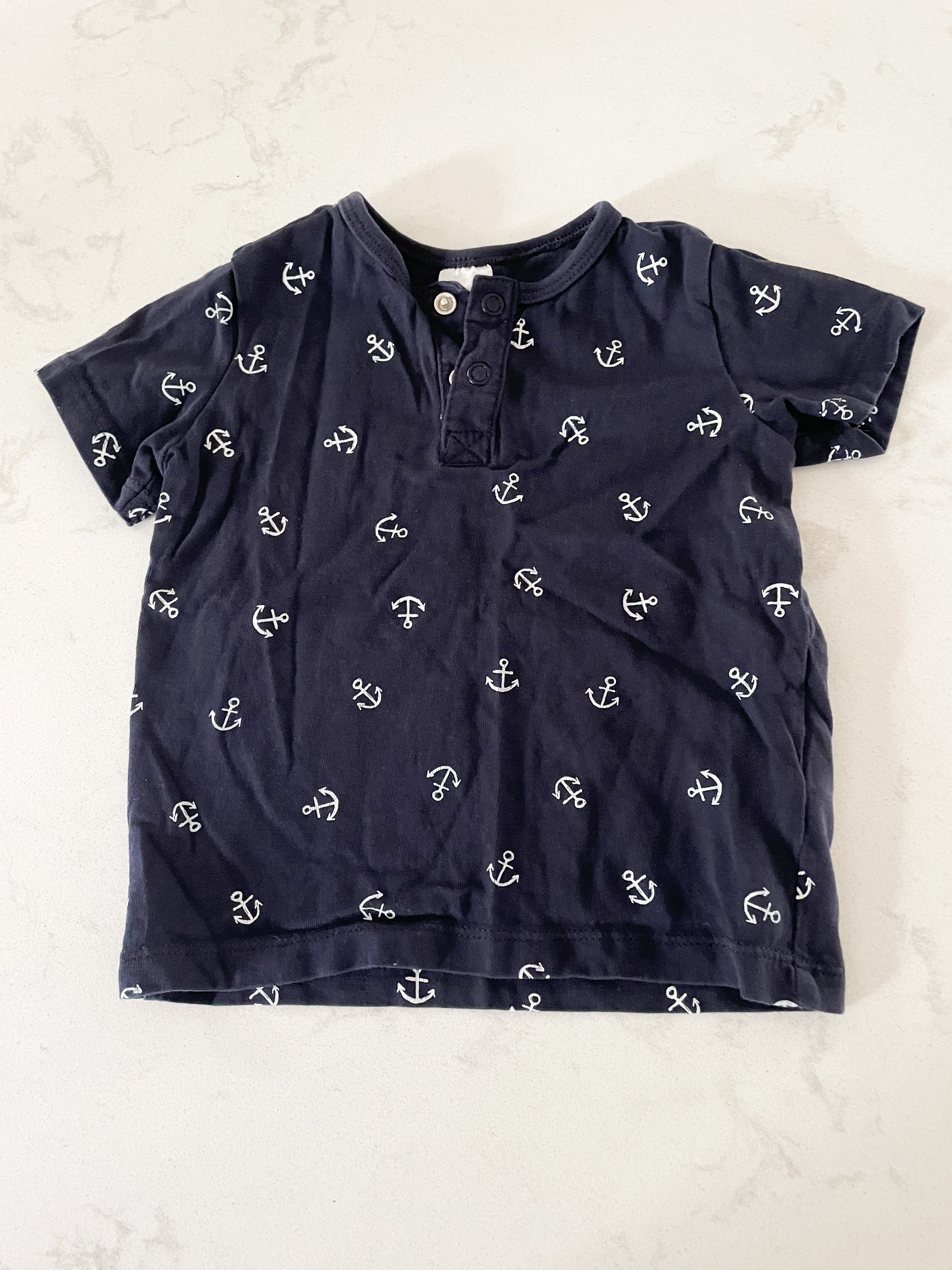 H&M- 4-6 months- navy t-shirt with white anchors