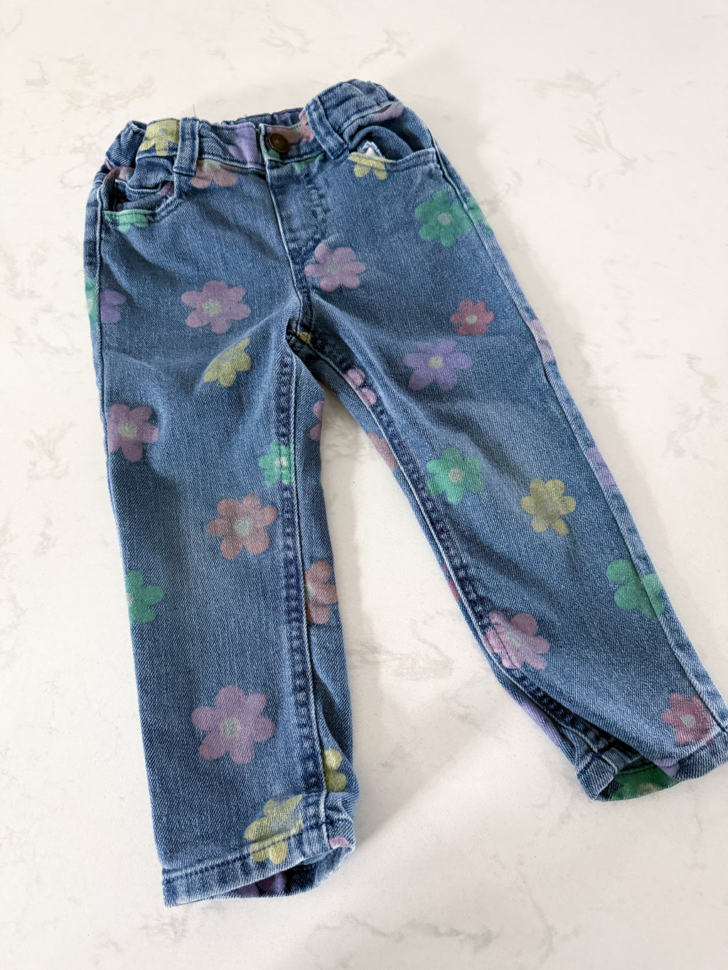 Garanimals- 3T- VGUC- blue jeans with multicoloured flowers