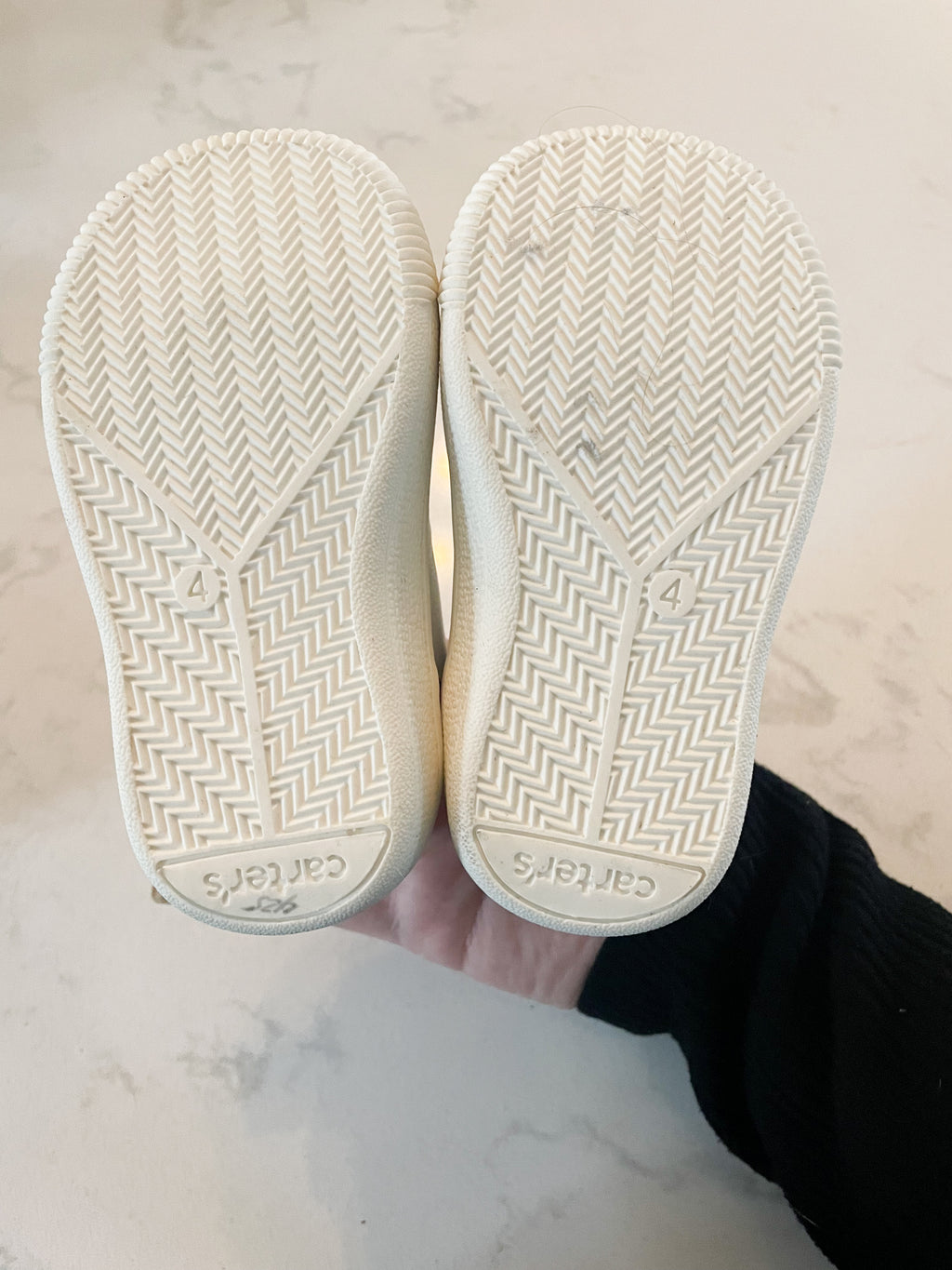 Carter’s-4C- VGUC- white slip on shoes with elastic laces and rainbow heel