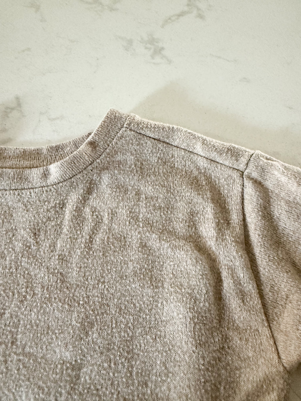 Garanimals- 18m- PLAY- beige knit thin long sleeve shirt