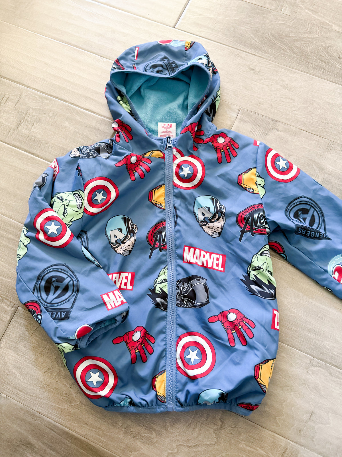Marvel- 6Y- VGUC- blue fleece lined windbreaker with marvel character pattern