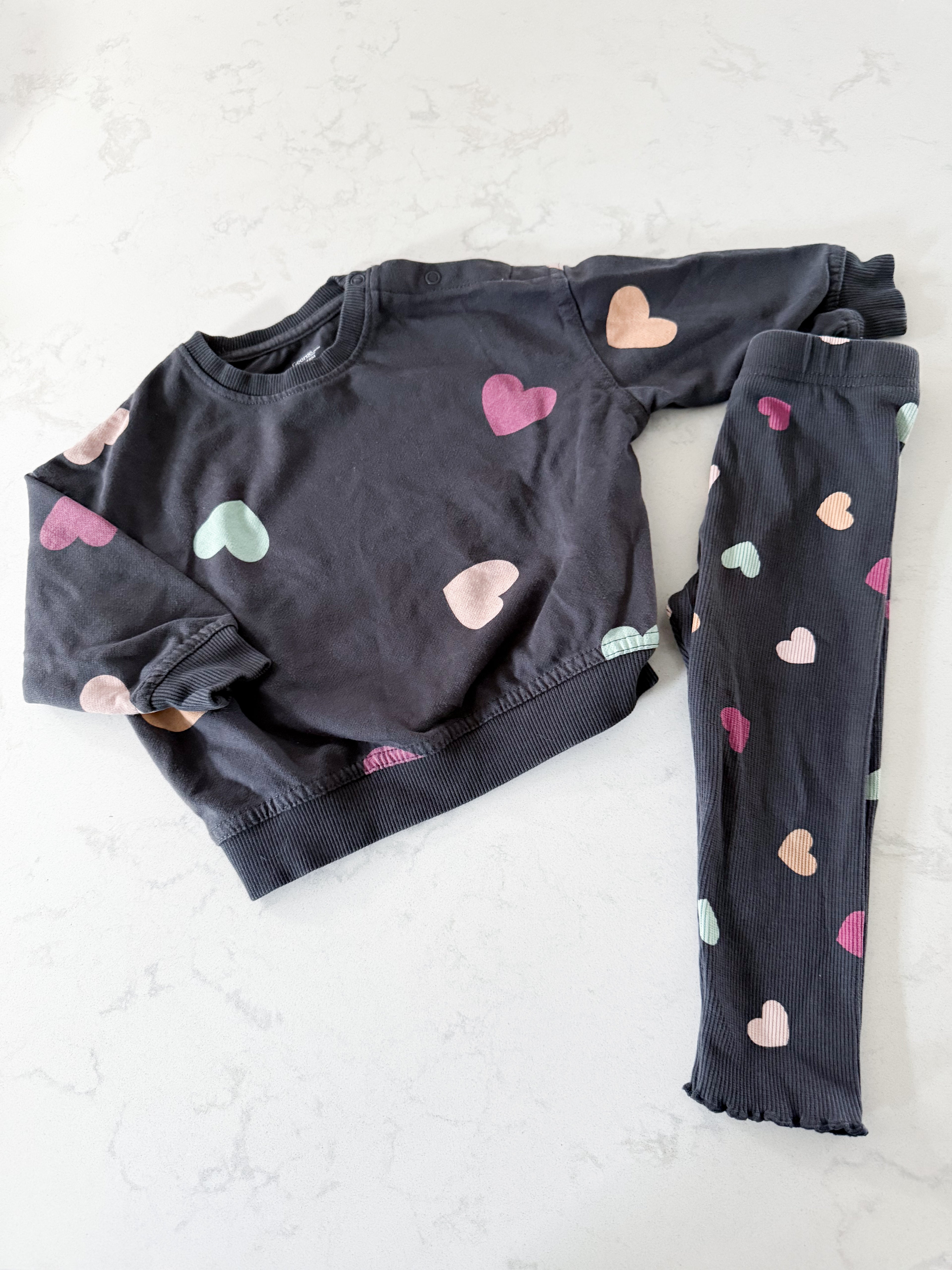 George- 12-18m- GUC- two piece dark grey sweat set with hearts and ribbed leggings