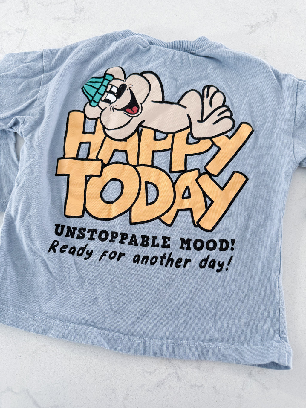 Zara- 12-18m- GUC- long sleeve light blue graphic shirt with bear