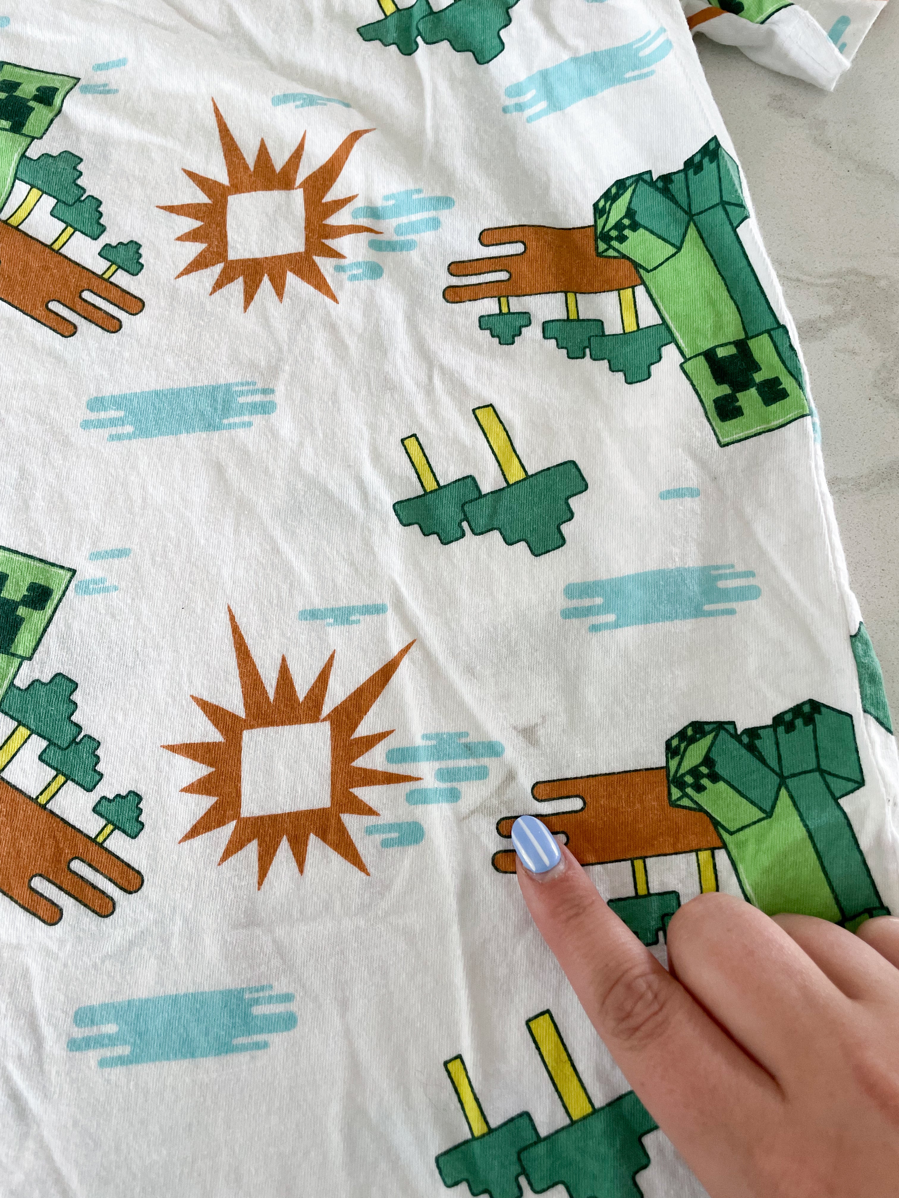 Old Navy- 14-16Y- white t shirt with Minecraft creepers all over