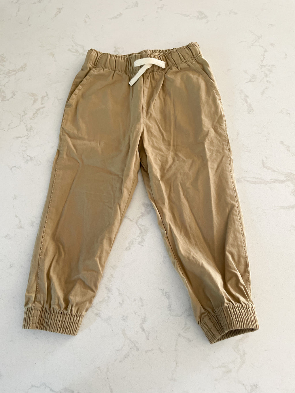 The Children’s Place-3T-GUC-tan khaki pants