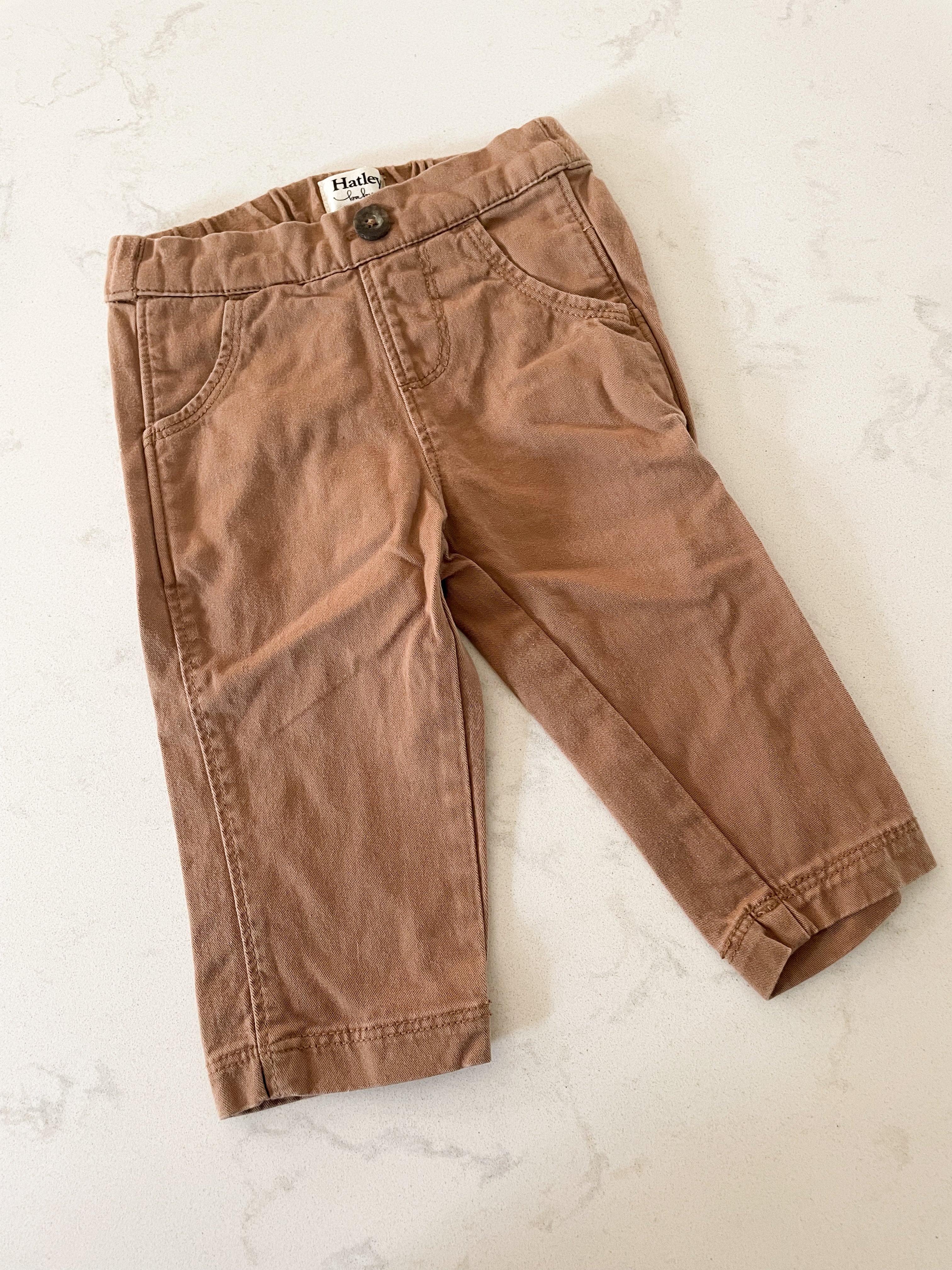 Hatley- 6-9m-VGUC- brown khaki pants