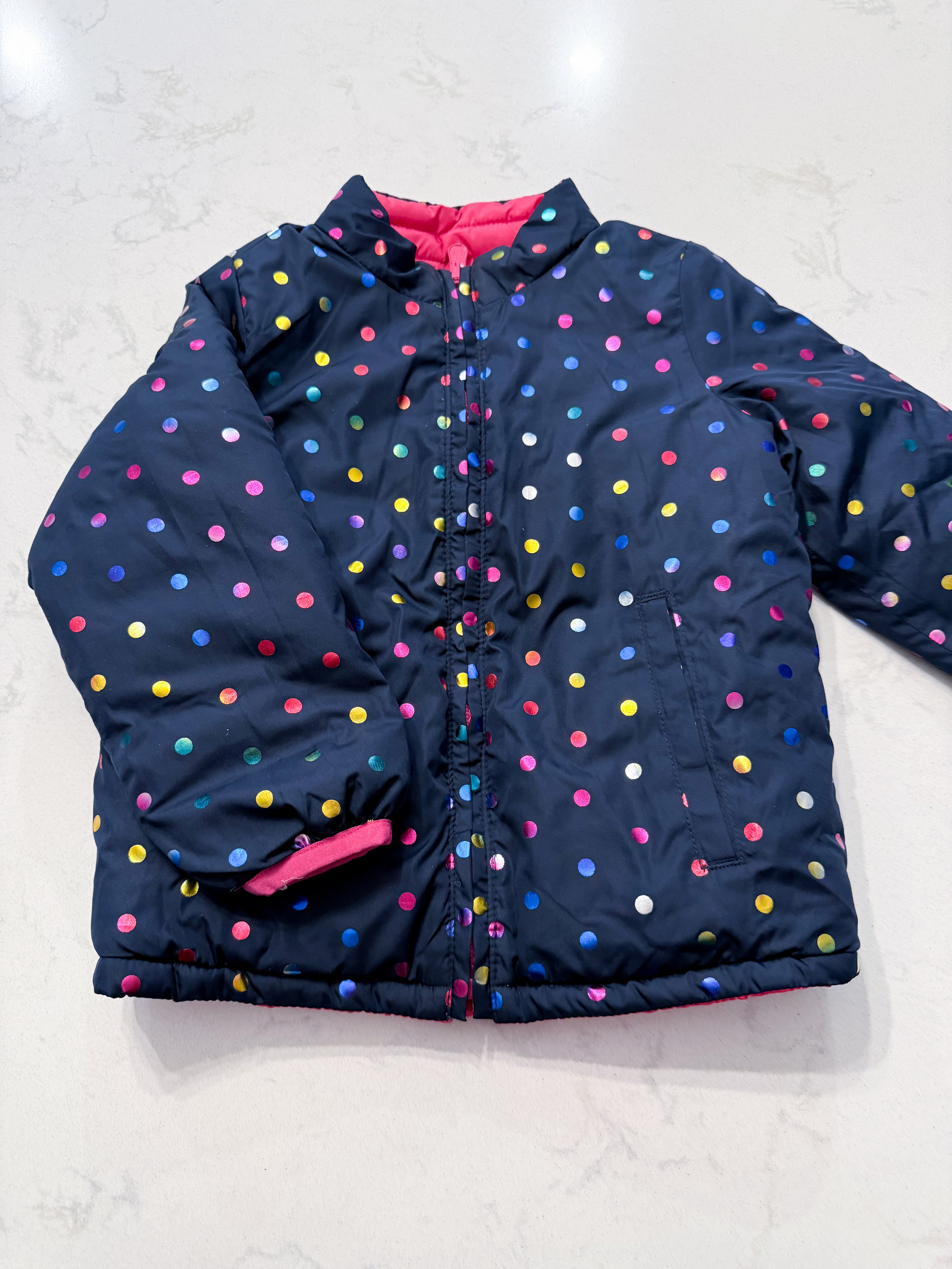 Gap- 4T- VGUC- reversible rainbow dot puffer jacket with pink reverse