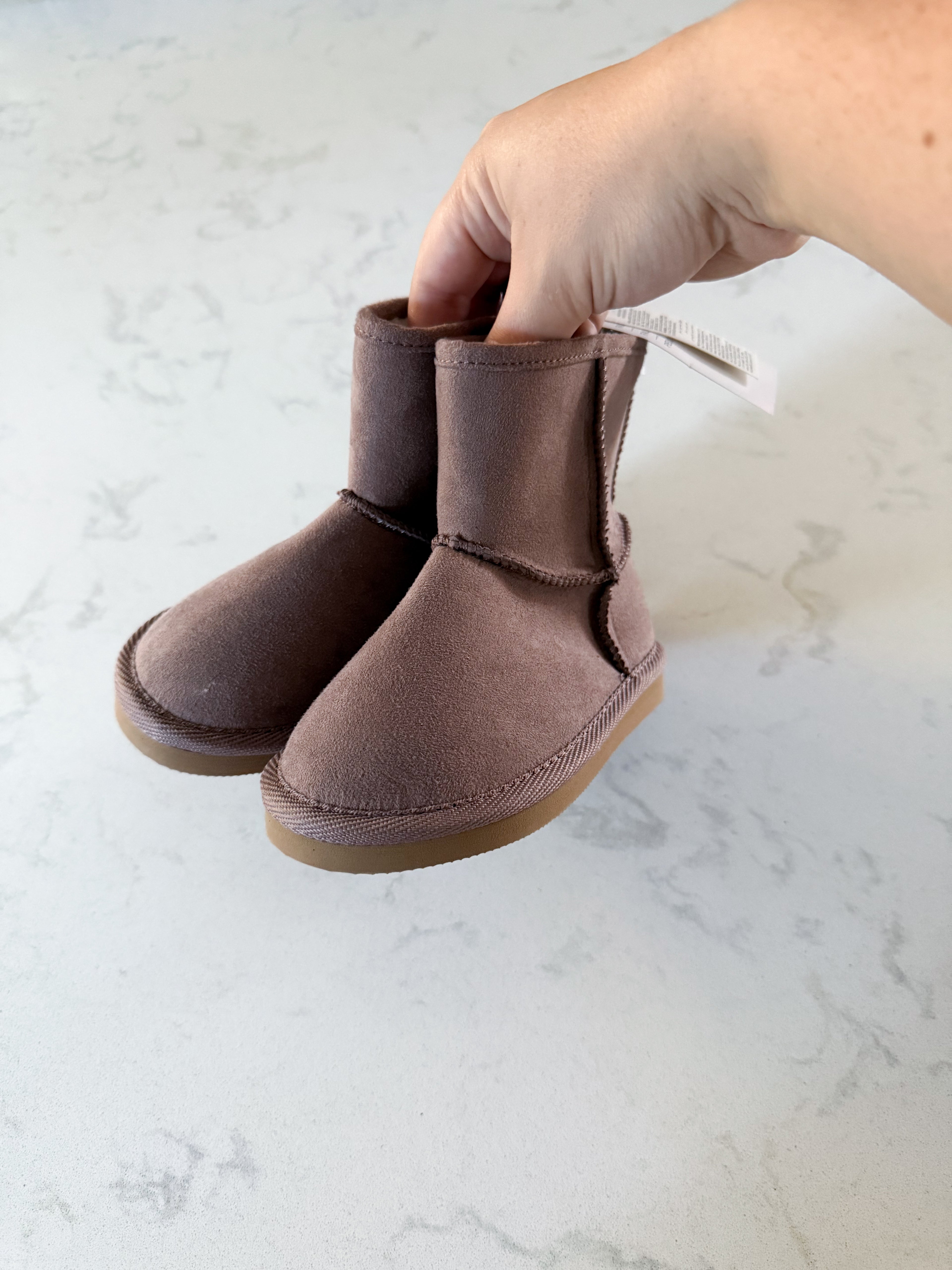 Old Navy- 7C- BNWT- faux fur boots- purple Ugg dupes