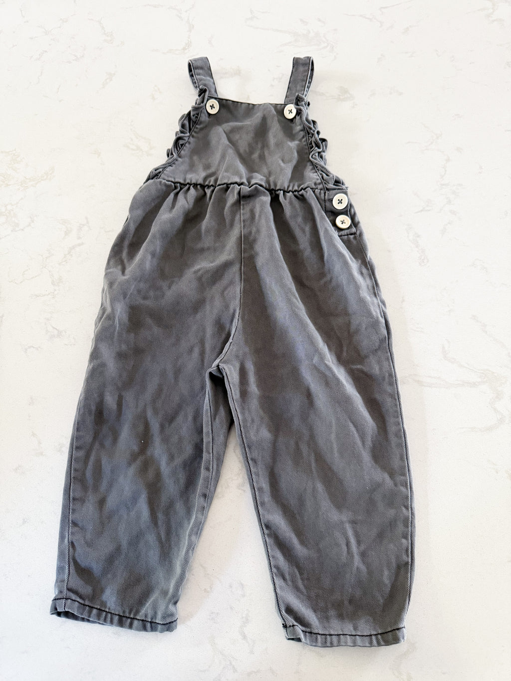 Zara-2-3Y- GUC- grey ruffle slouchy overalls