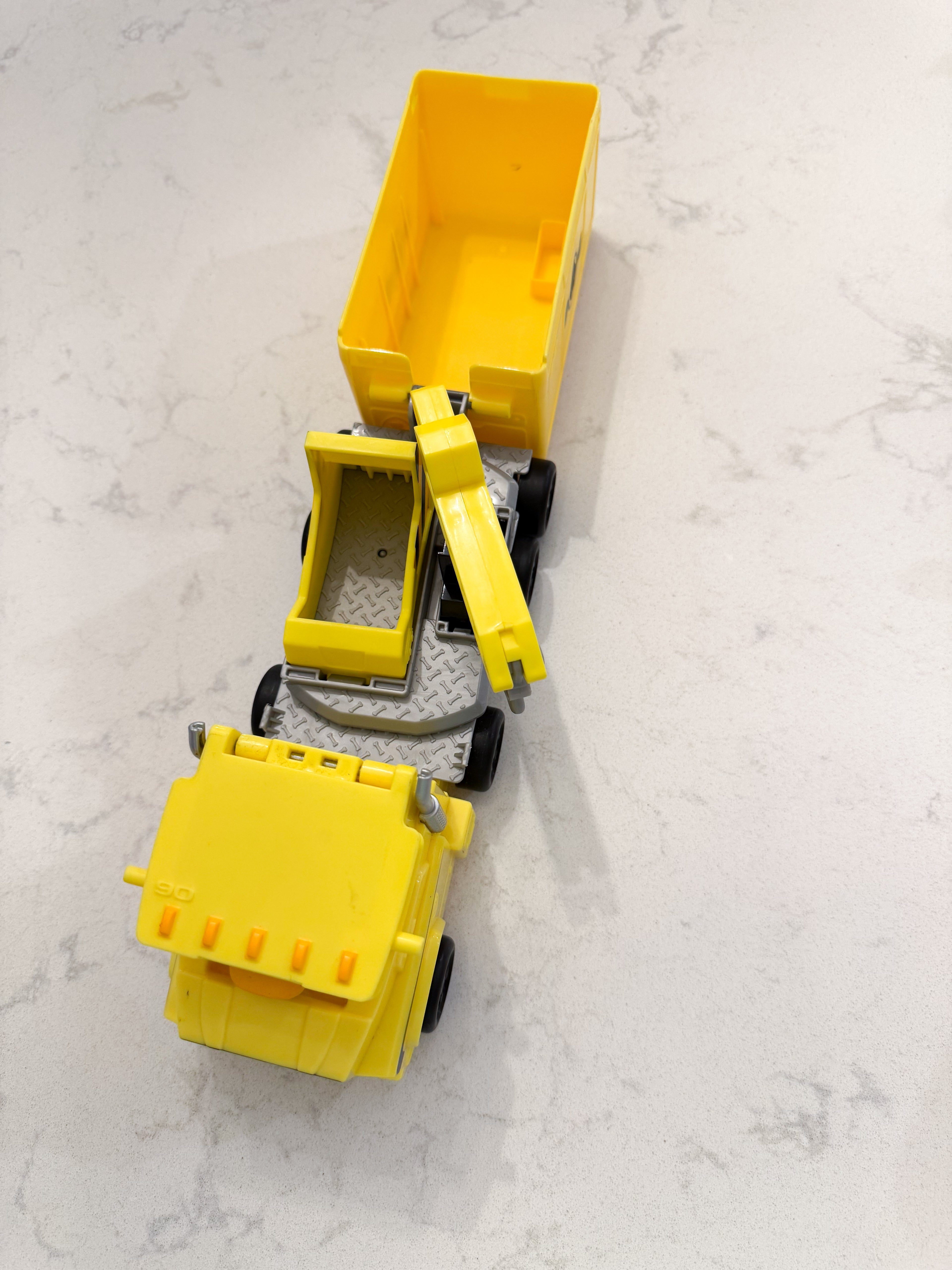 Paw Patrol- Rubble truck- VGUC