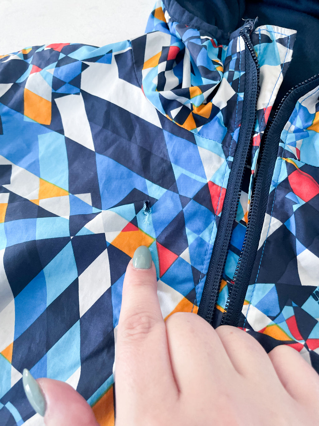 Columbia-8Y- PLAY - multicoloured windbreaker jacket. Thinly lined