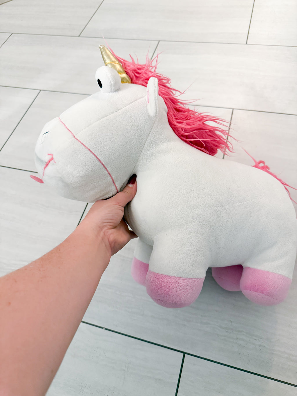 Dreamworks- Despicable Me- Unicorn stuffie- PLAY