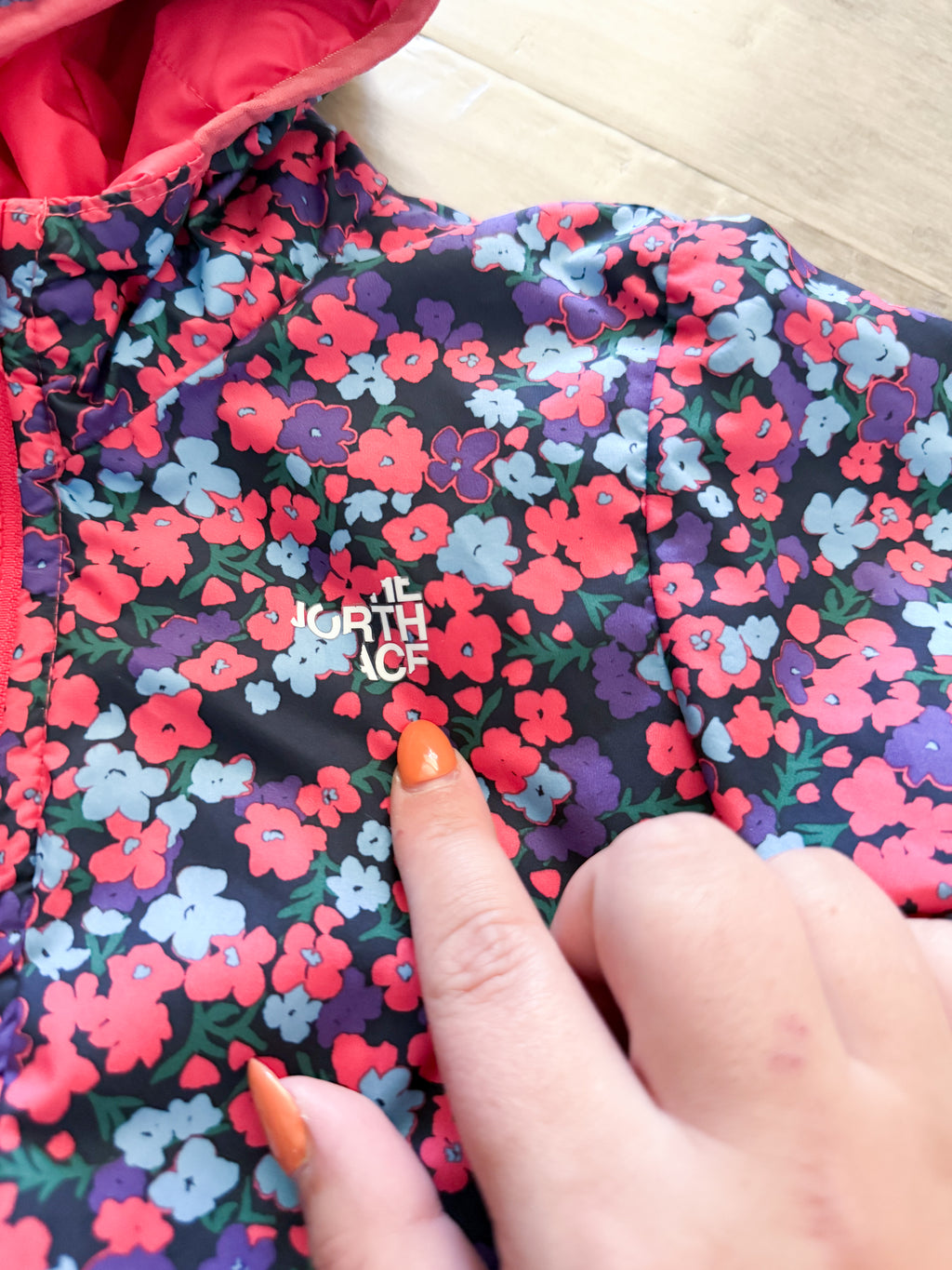 The North Face- 4T- PLAY- reversible pink floral puffer jacket