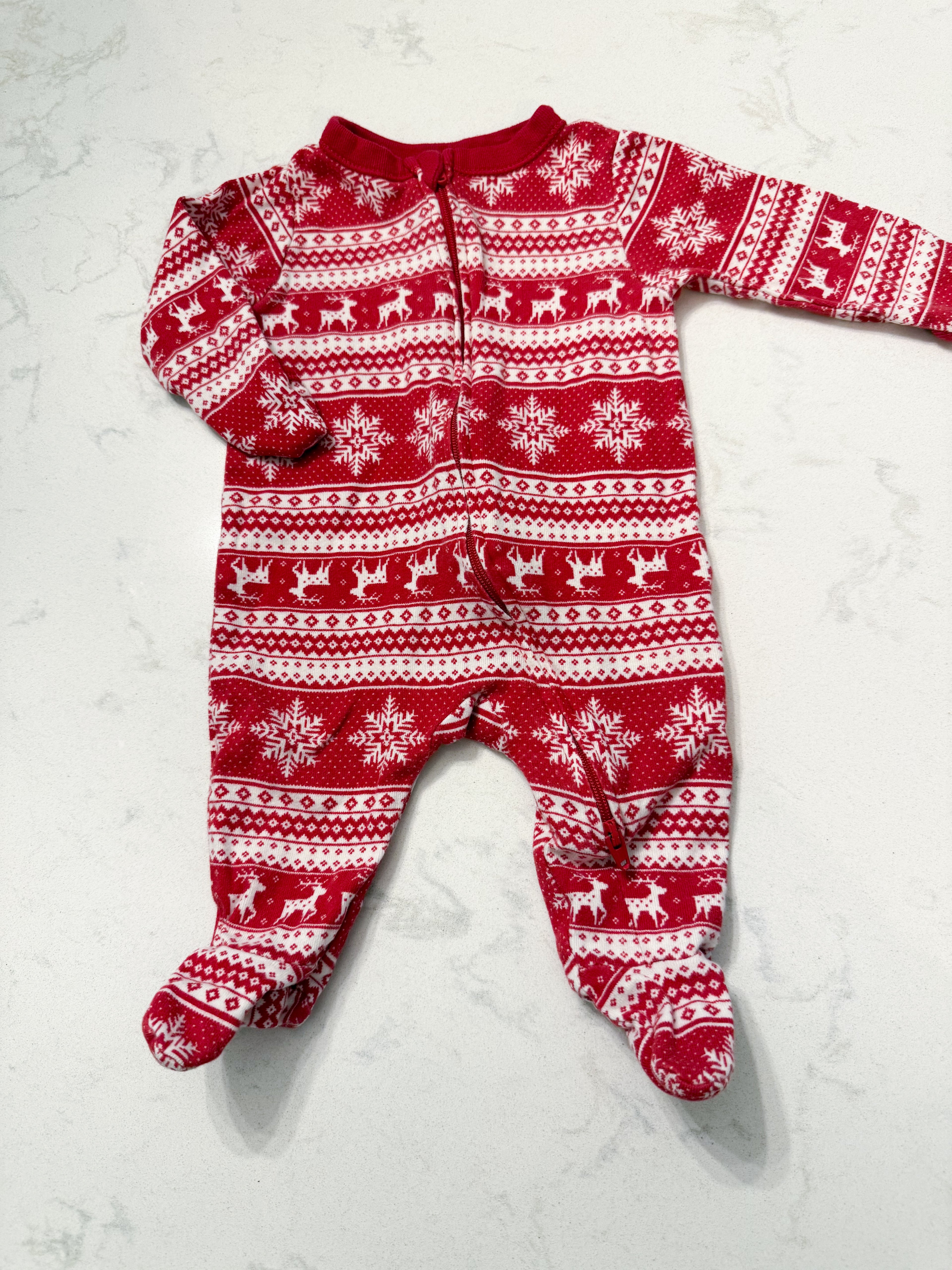 Old Navy- 0-3m- VGUC- red footie pajamas