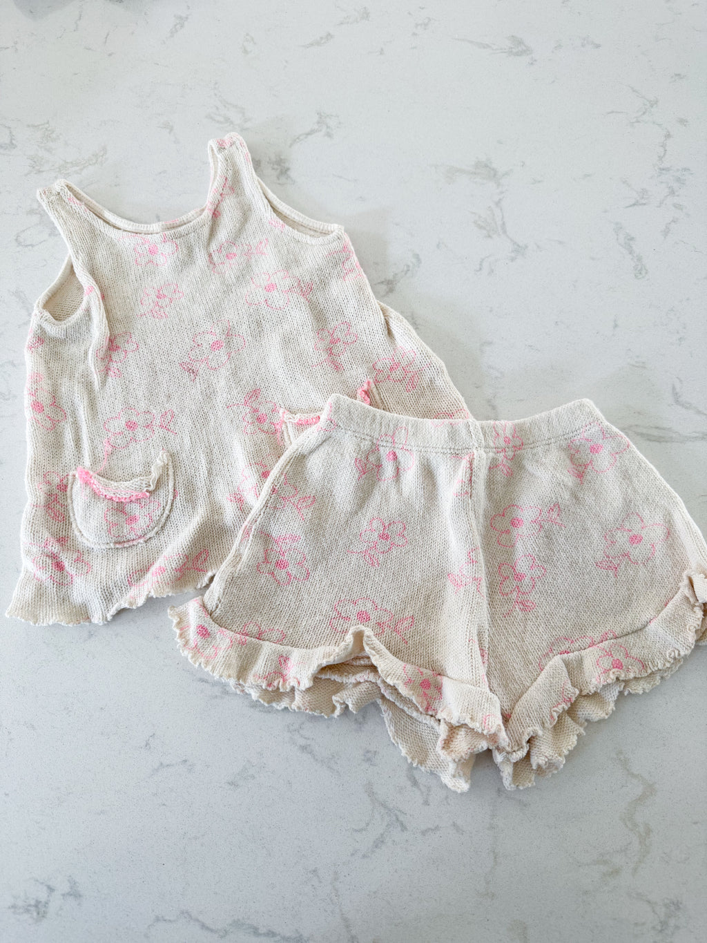 Zara- 2-3Y- PLAY- knit two piece set with bright pink flower graphic