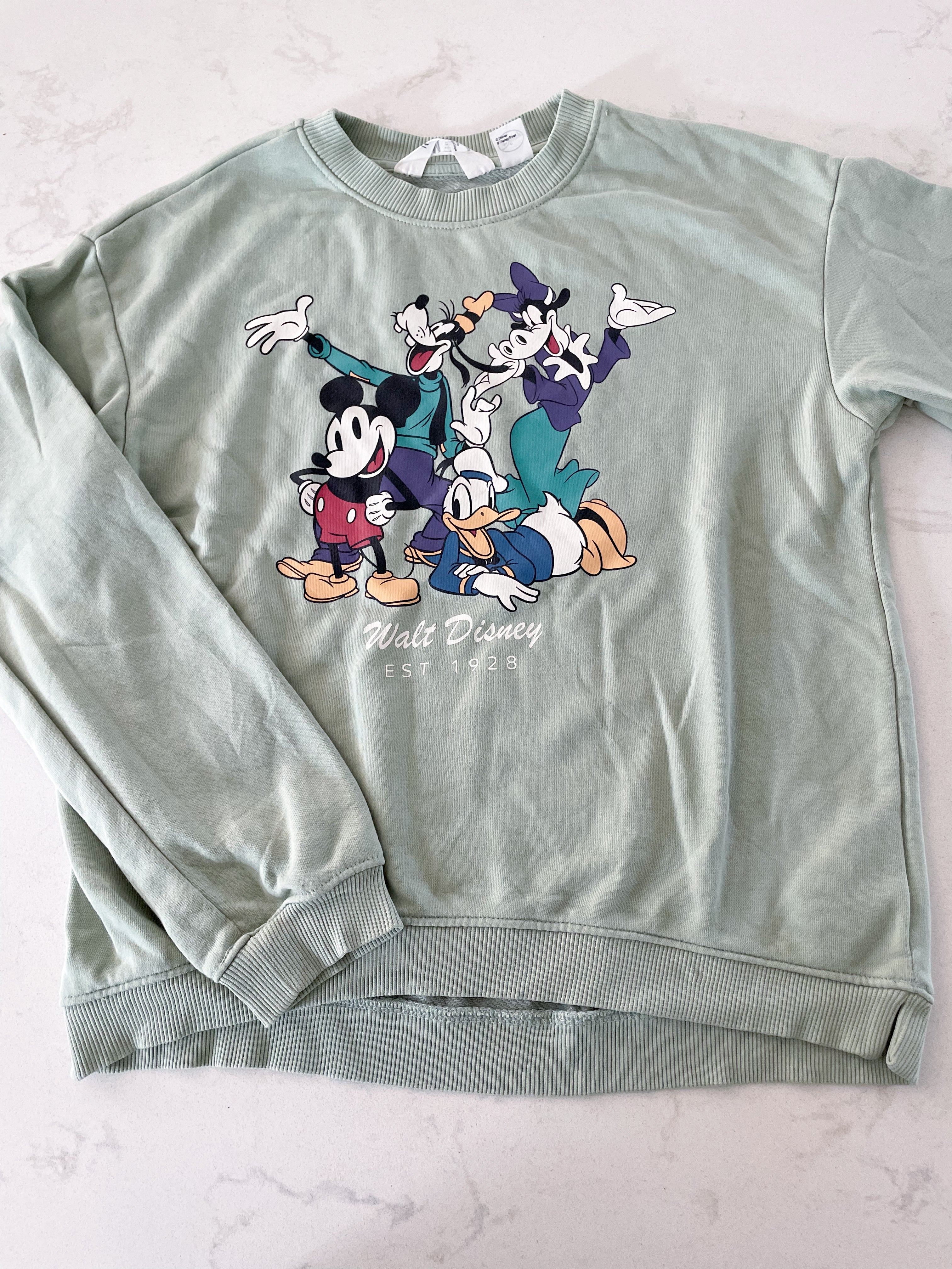 H&M-12/14Y-VGUC- mint green Walt Disney crewneck