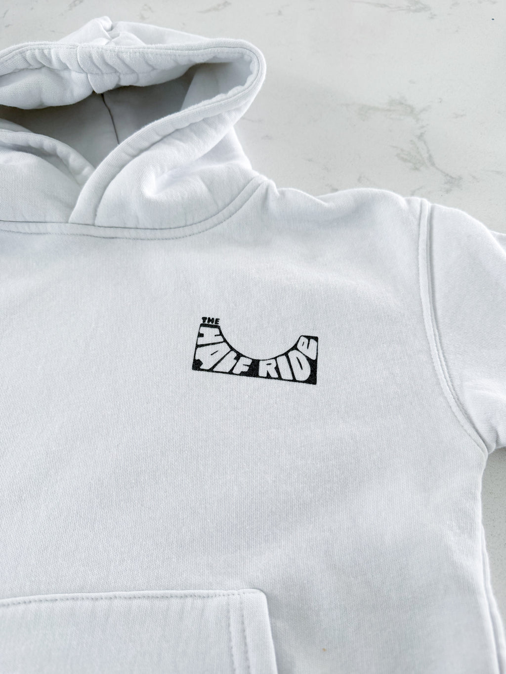 Zara- 6Y- VGUC- white skateboarding hoodie with “half ride”