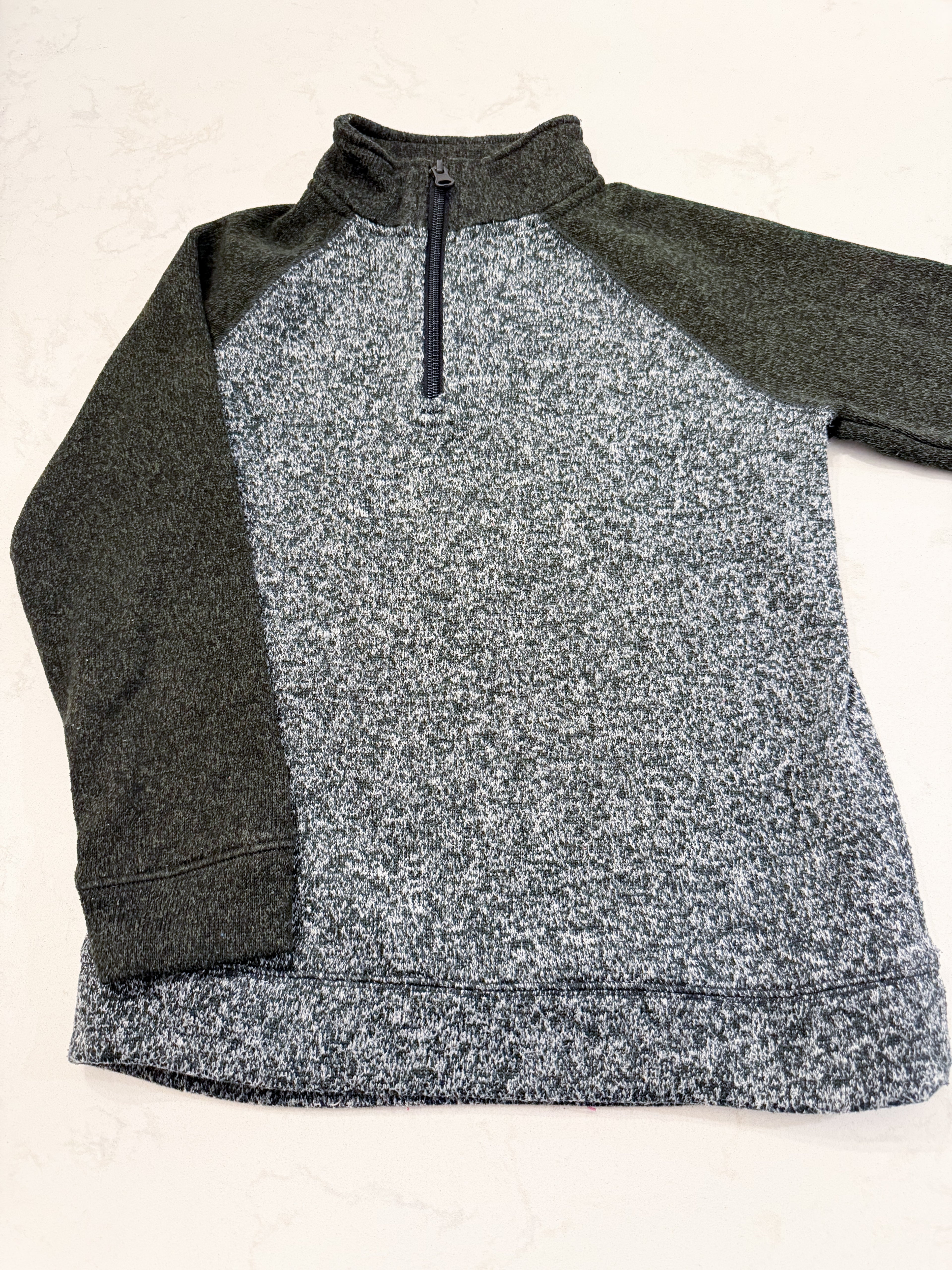 Old Navy- 8Y- VGUC- grey quarter zip fleece