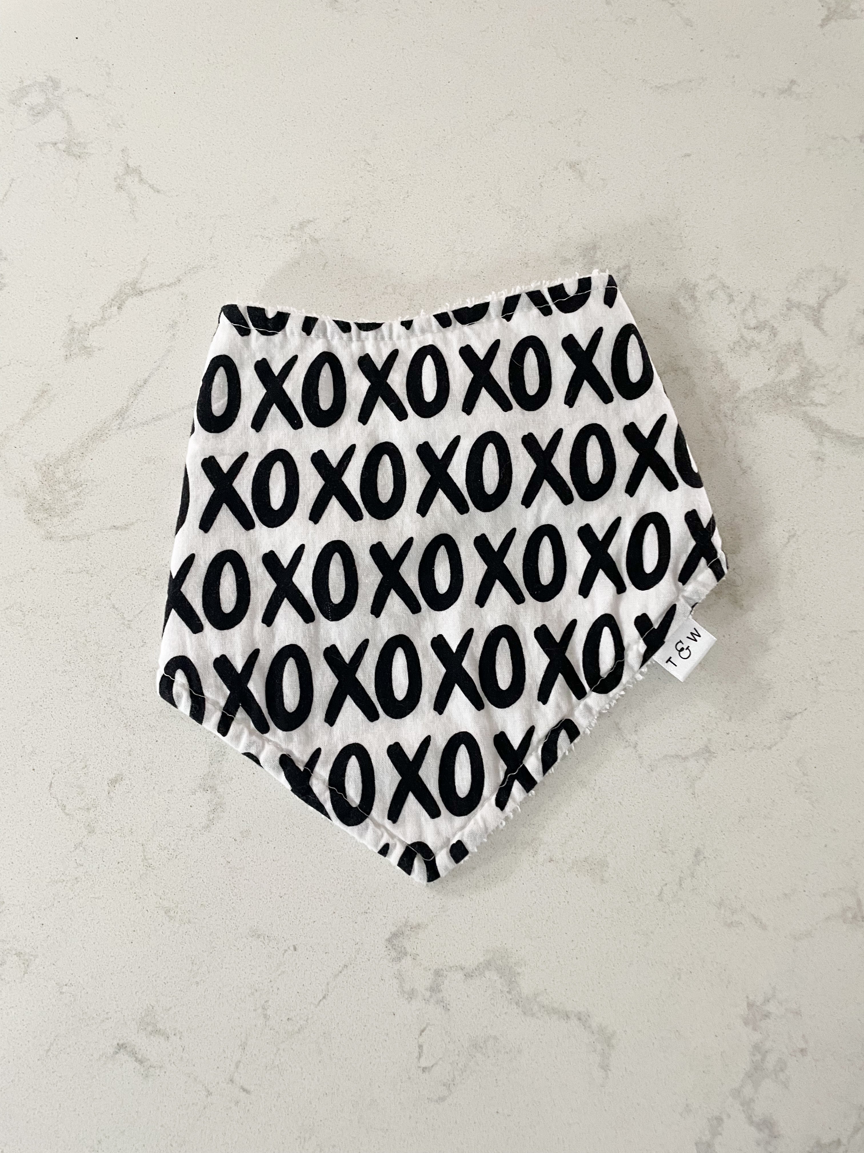 Tay and Willow- GUC- xoxo drool bib