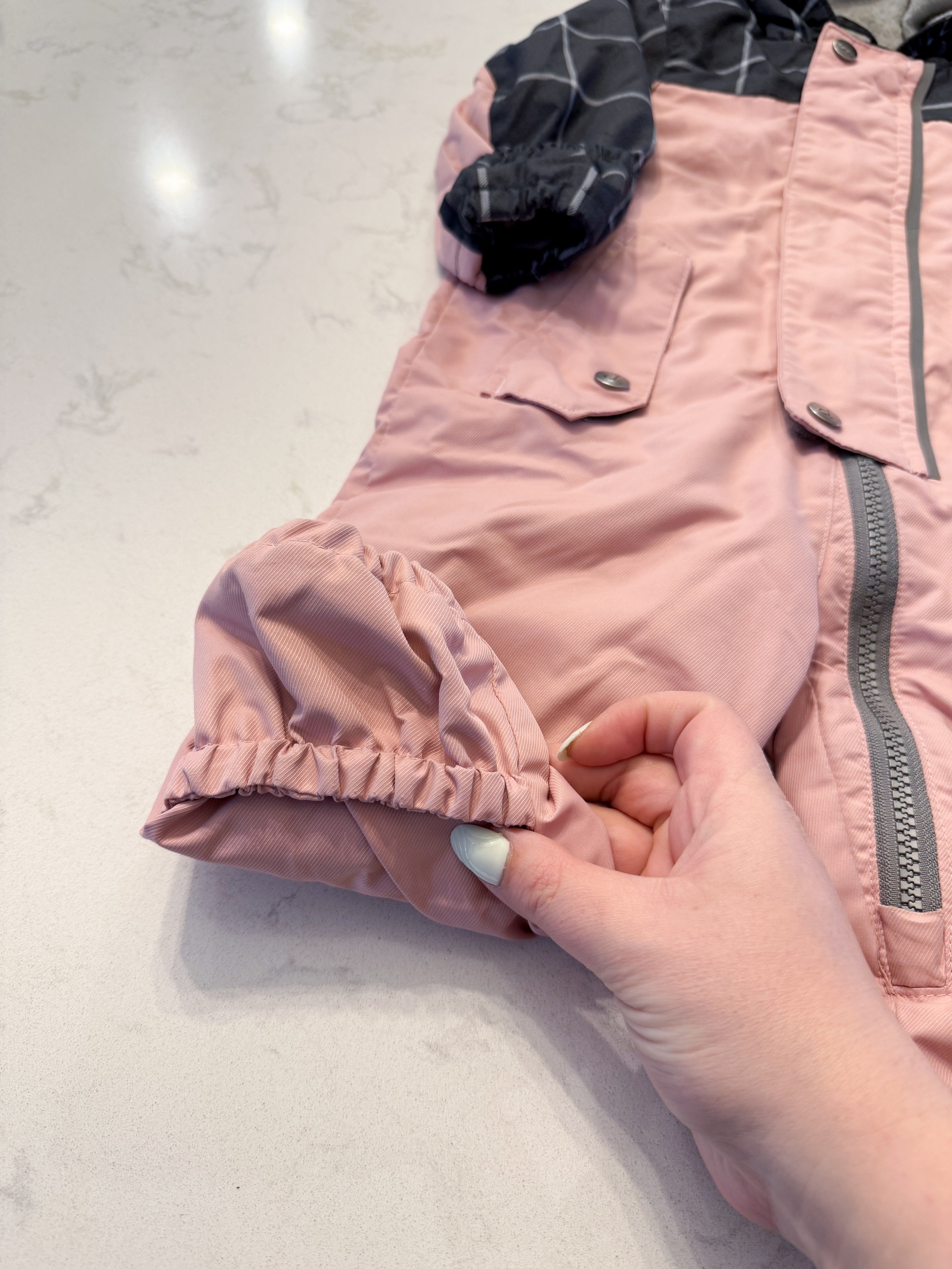 Deux par deux- 12m- VGUC- mid season fleece lined suit with fold over feet and hands