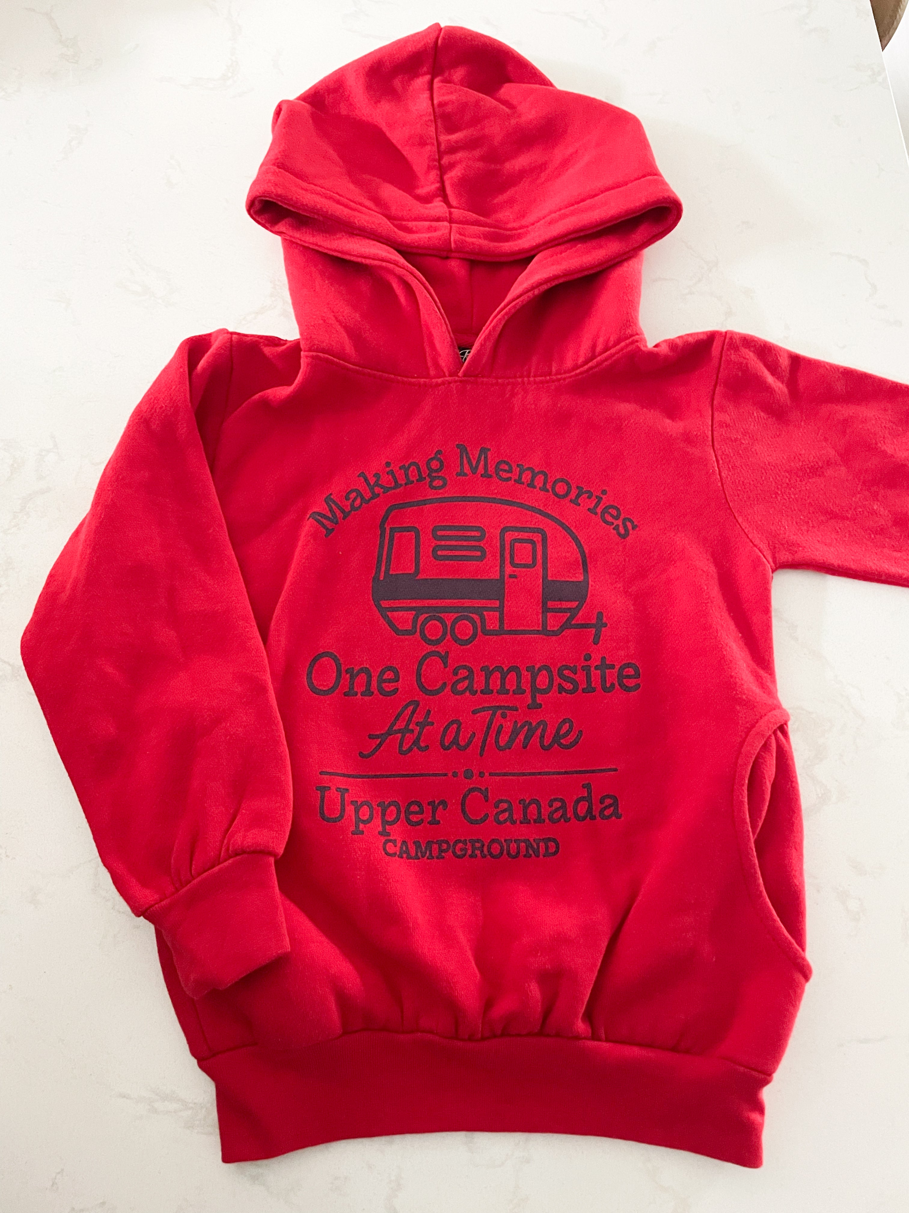 Riverwear- 7-8Y- VGUC- red hoodie from Upper Canada campground