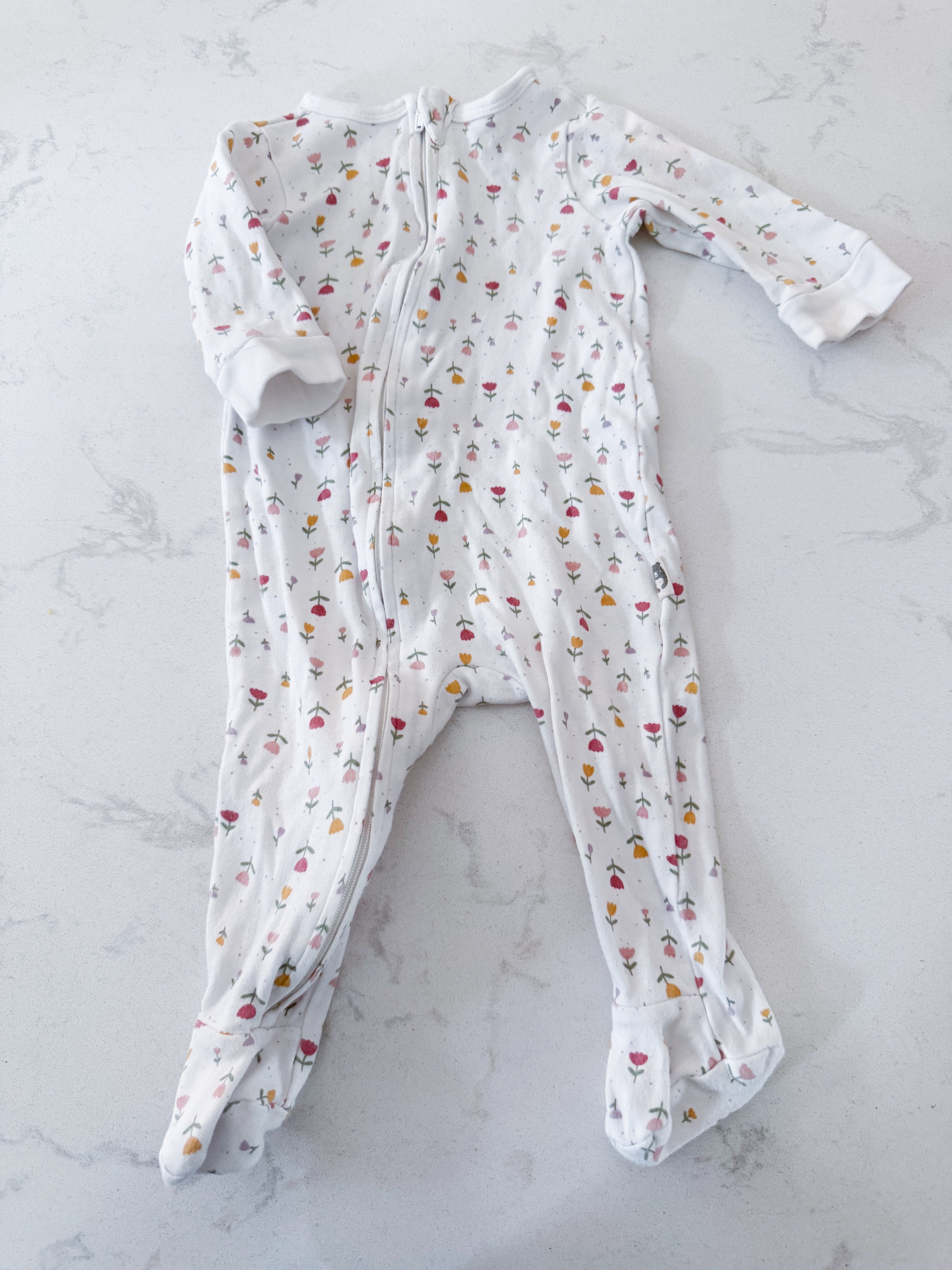 Rabbit and Bear- 6-9m- VGUC- white footie pajamas with tiny florals