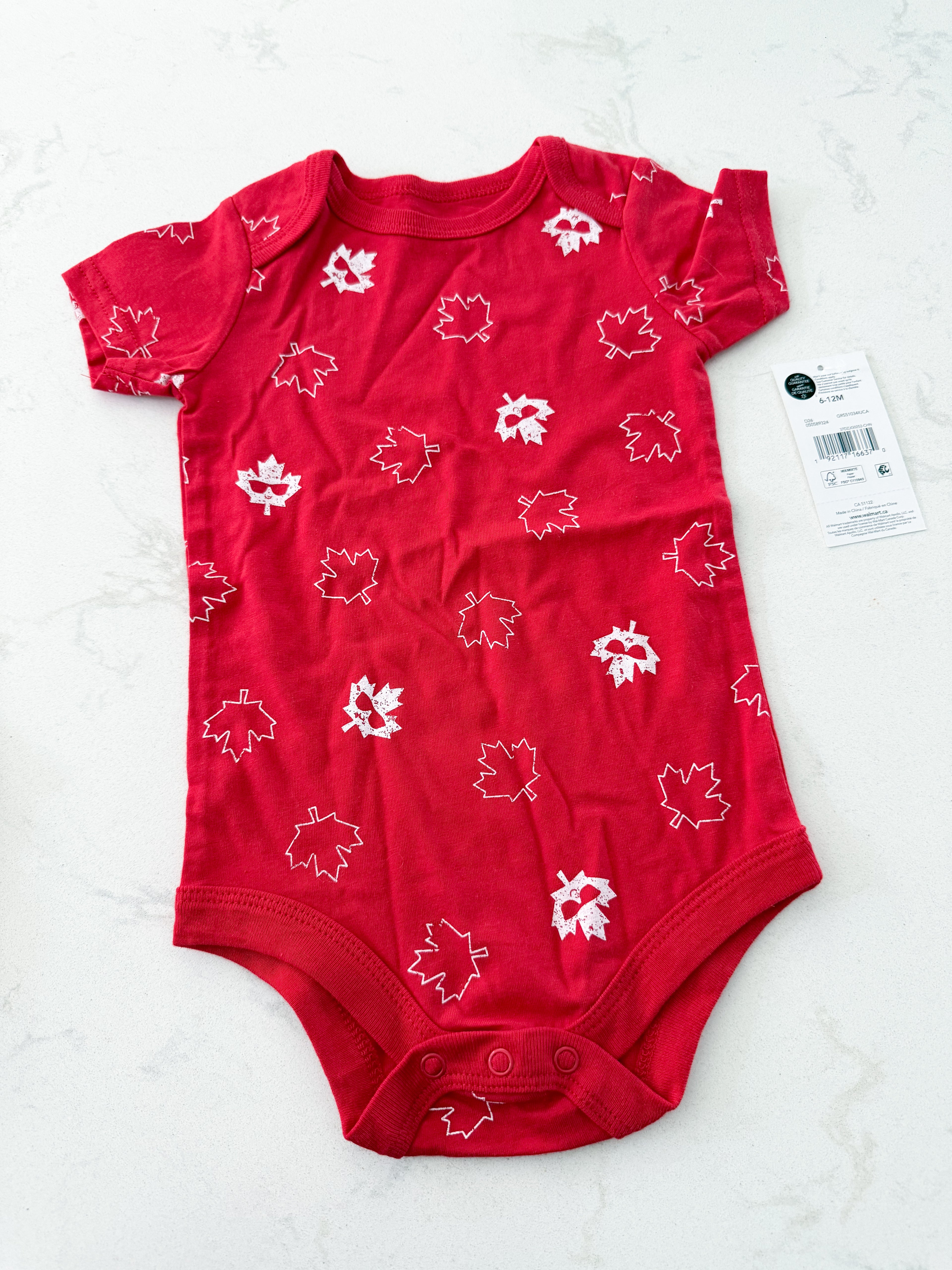 George- 6-12m- BNWT- red short sleeve bodysuit with white leaf graphics