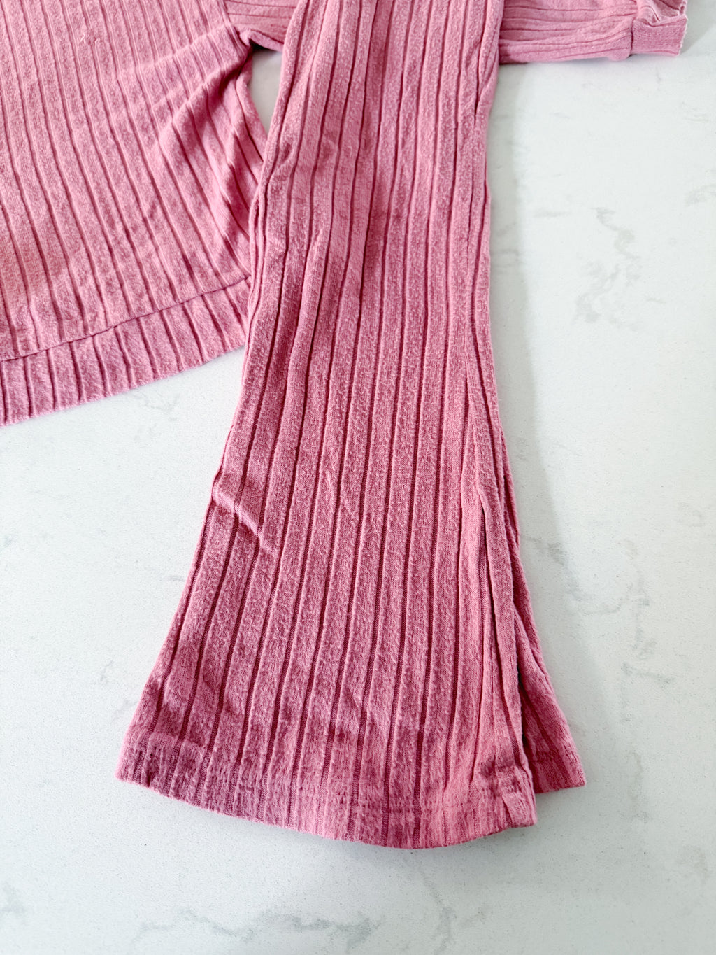 Gap- 4-5T- PLAY- dusty pink ribbed flare two piece set