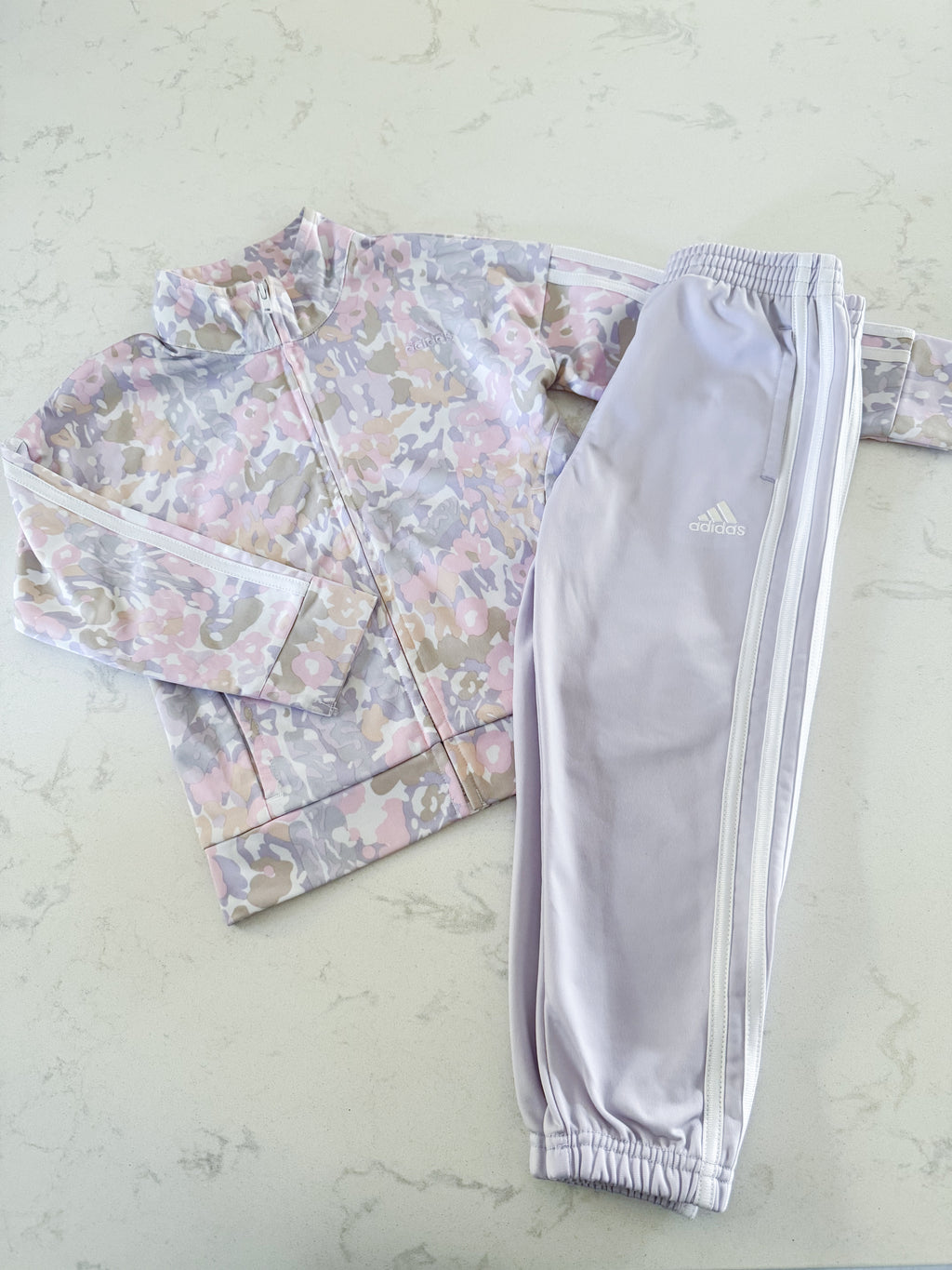 Adidas- 4T-PLAY- light purple and pastel floral pattern tracksuit