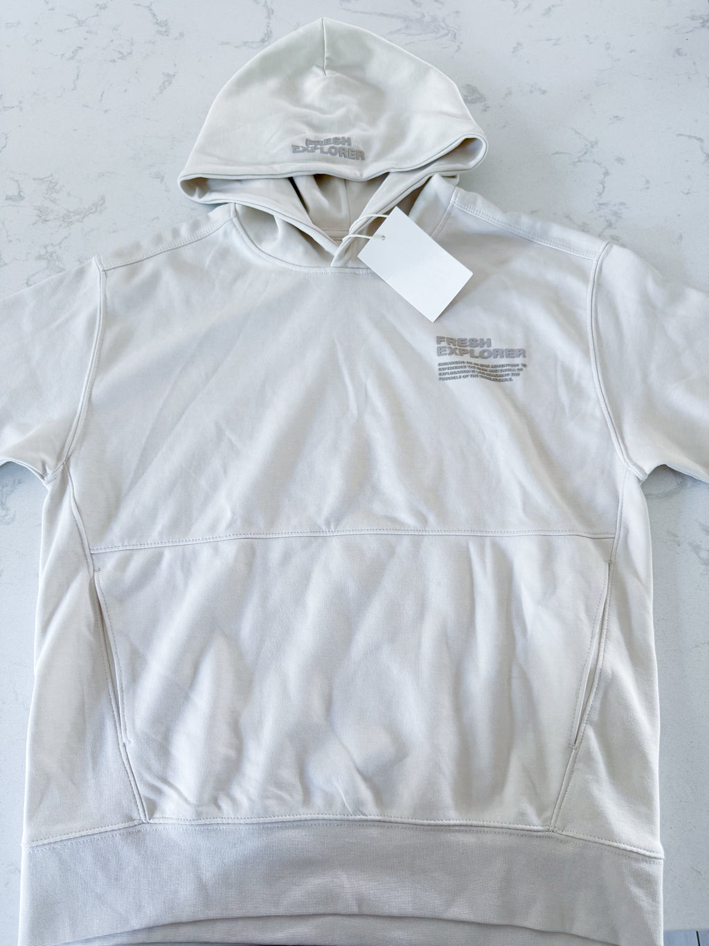 Zara- 11-12Y- BNWT- beige short sleeve hooded shirt with print