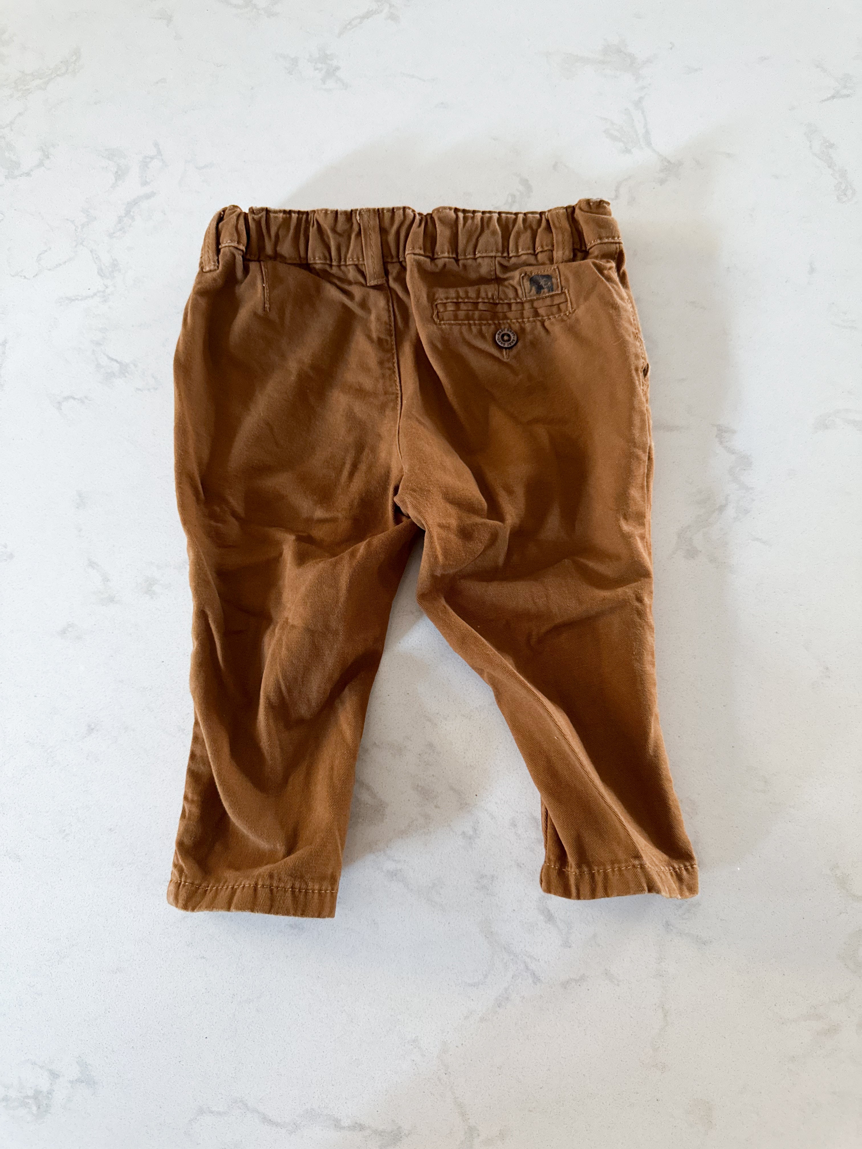 H&M- 4-6m- VGUC- Brown khaki pants
