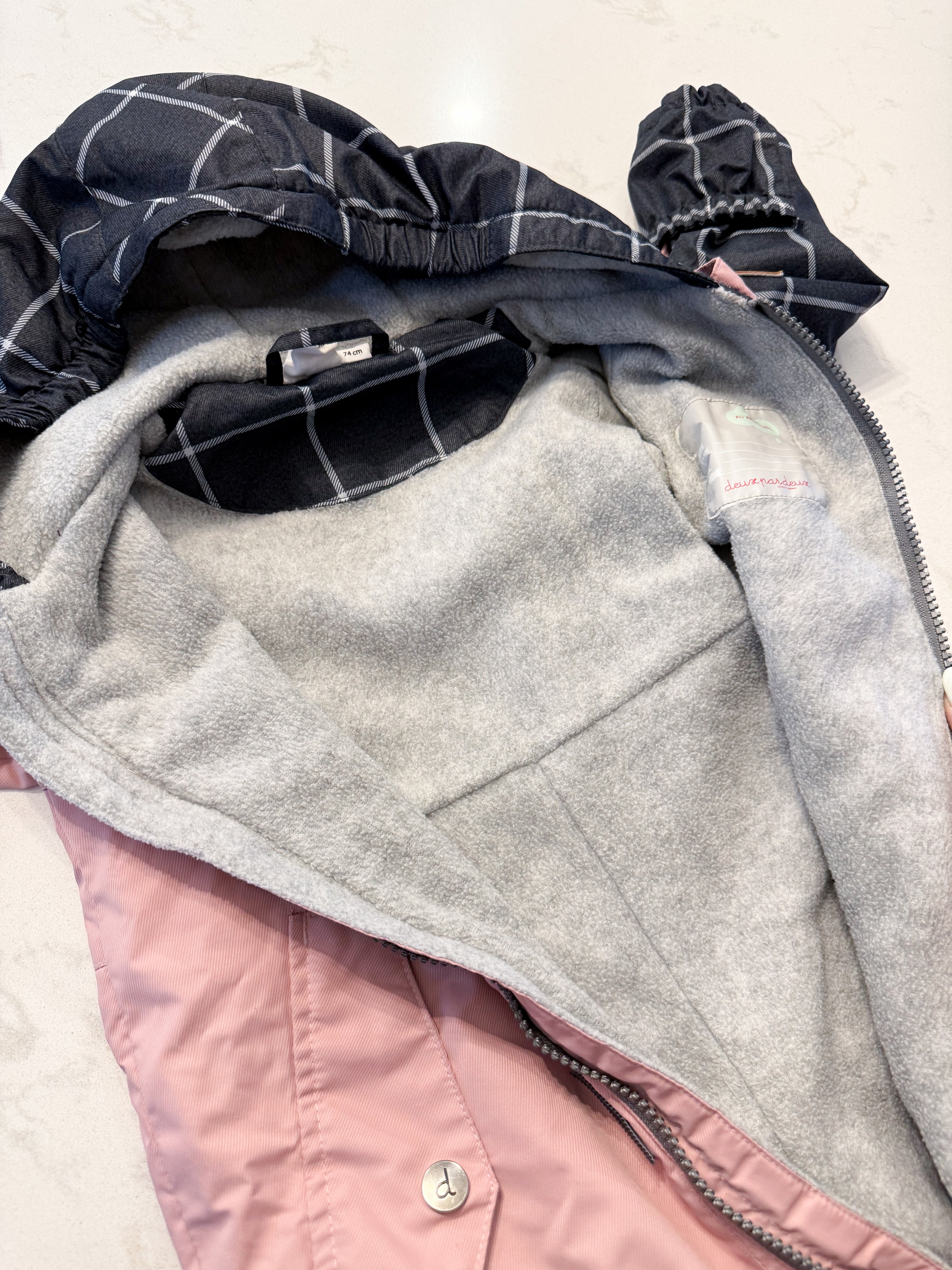 Deux par deux- 12m- VGUC- mid season fleece lined suit with fold over feet and hands