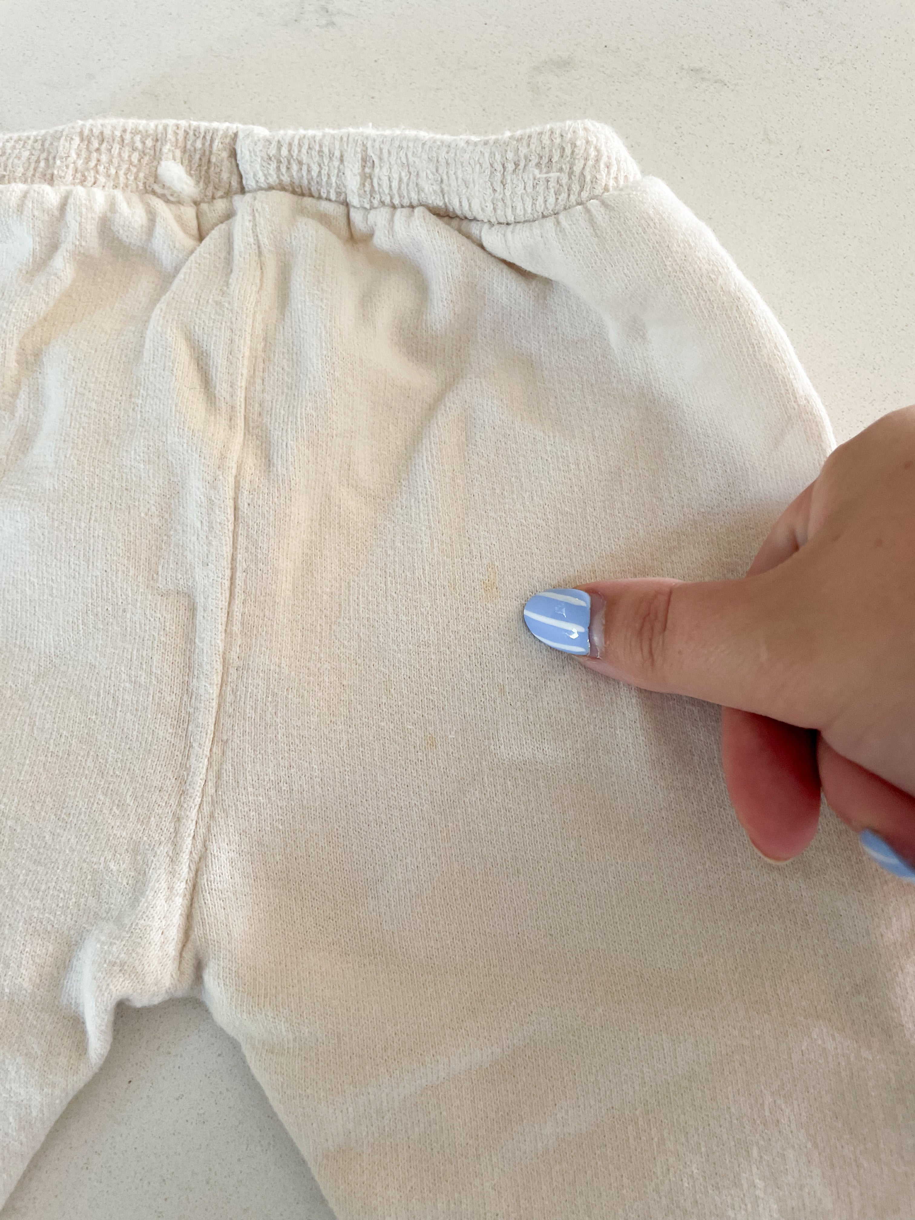 Zara-1-3m-PLAY- cream sweat pants