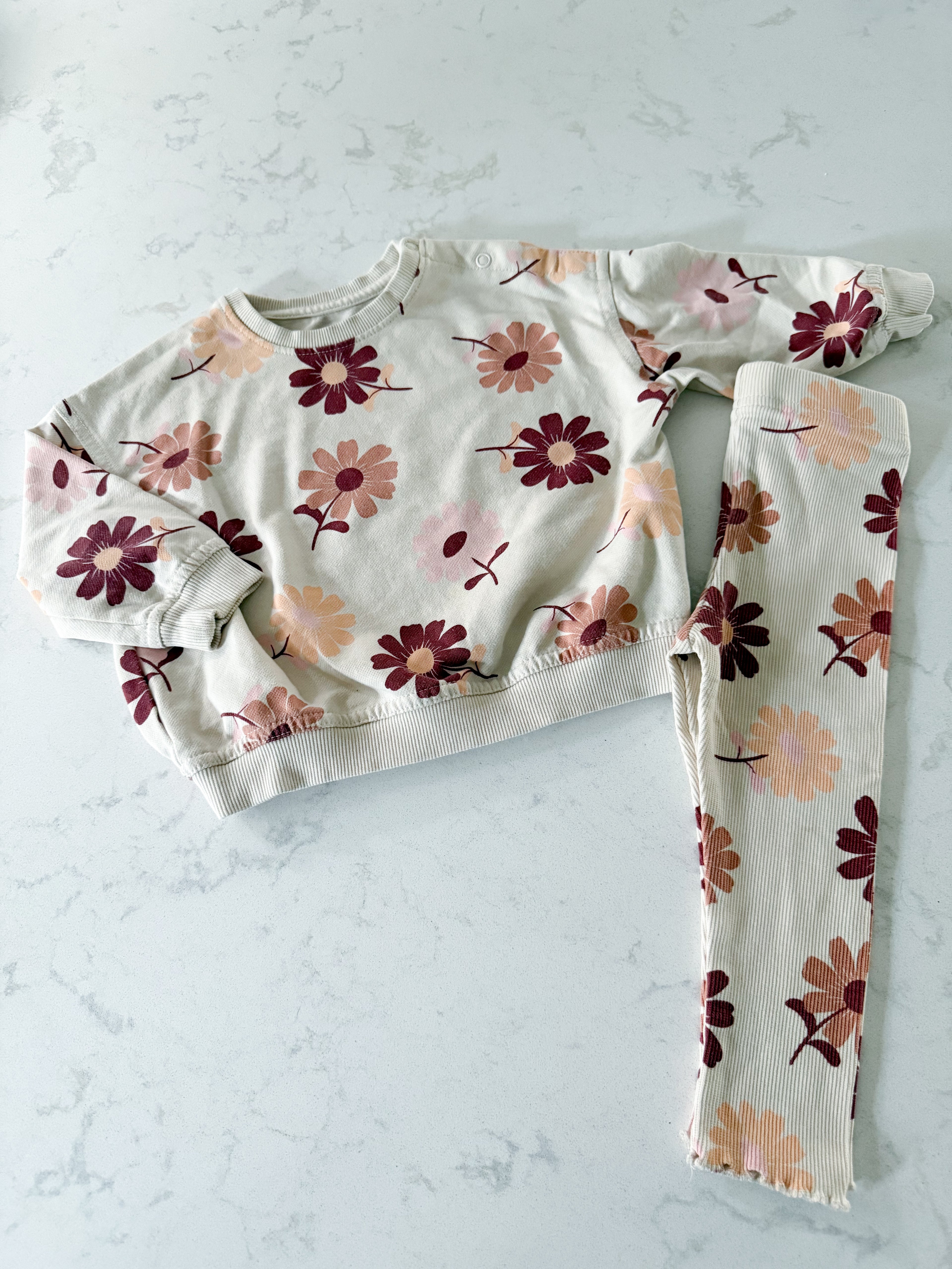 George- 12-18m- PLAY- beige floral crew with matching ribbed leggings