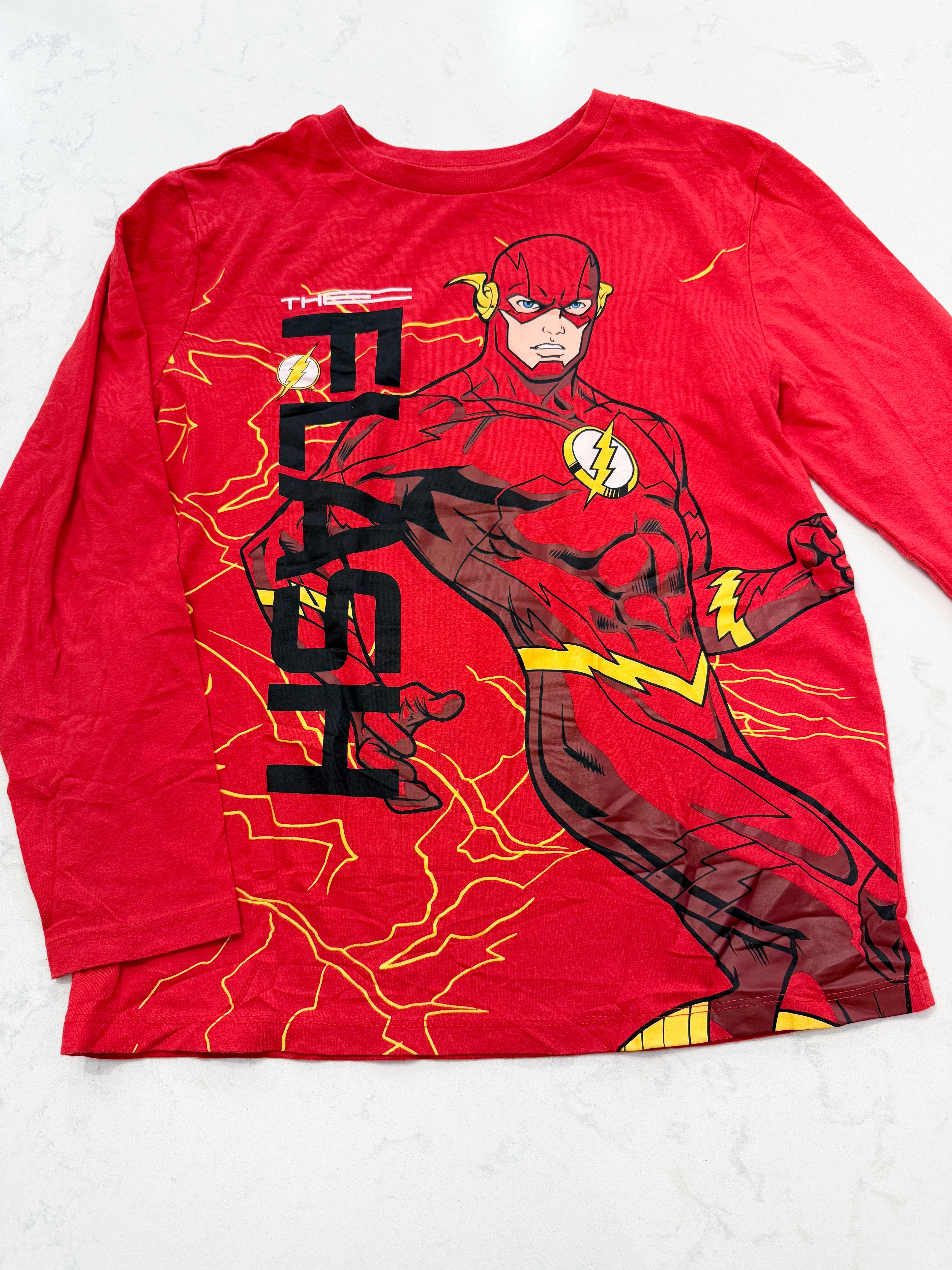 The Flash- 10-12Y- VGUC- long sleeve red flash shirt