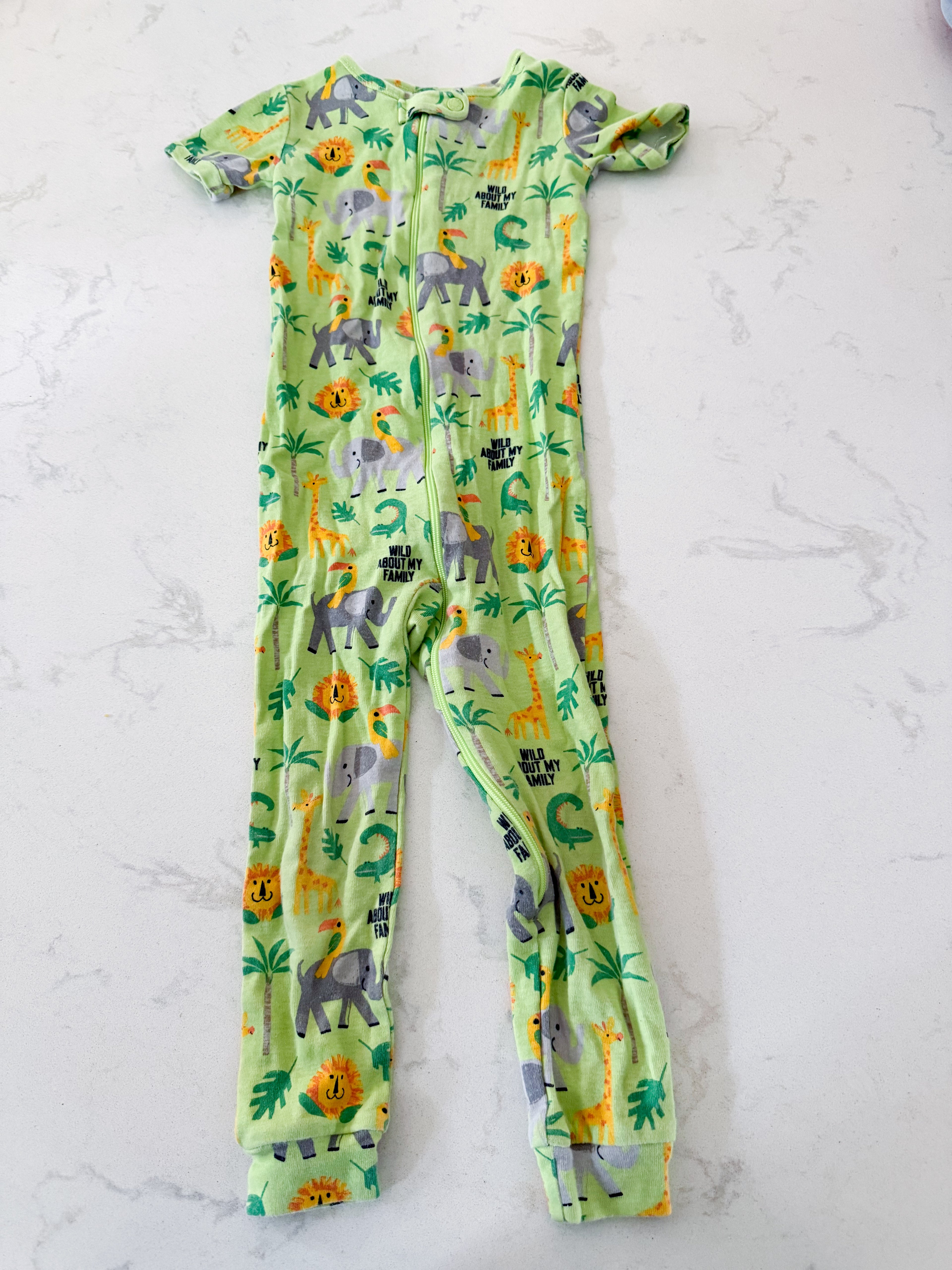 The Children’s Place- 2T- GUC- bright green short sleeve zip up jammies with animals