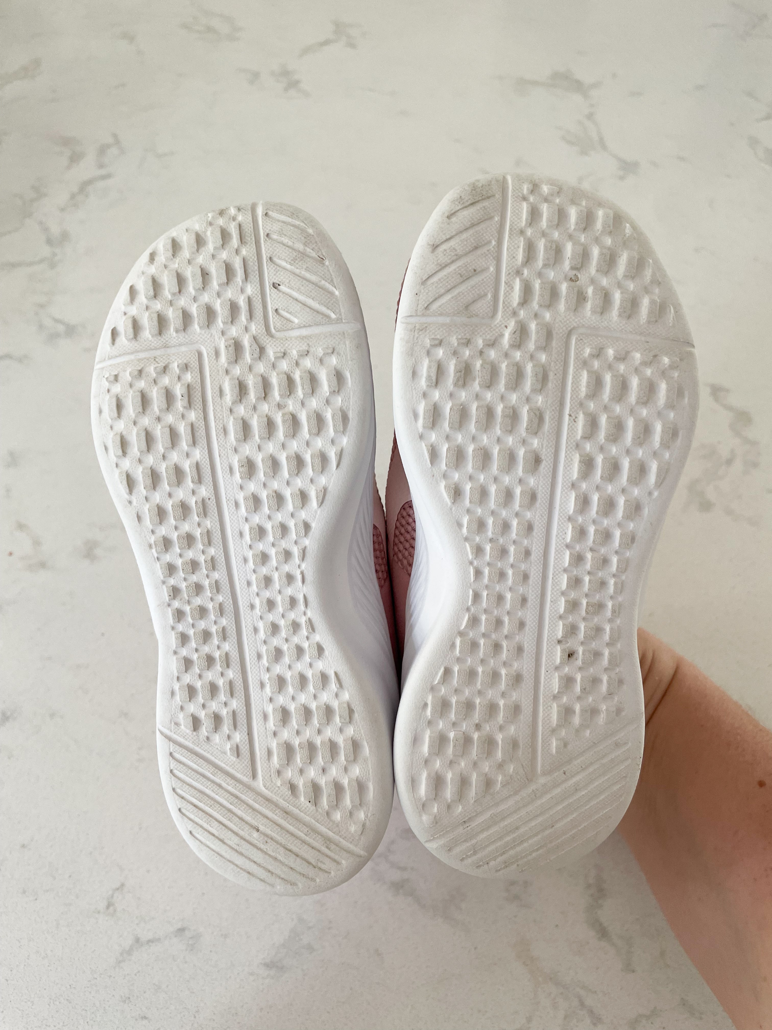 Puma- 8C- rose sneakers