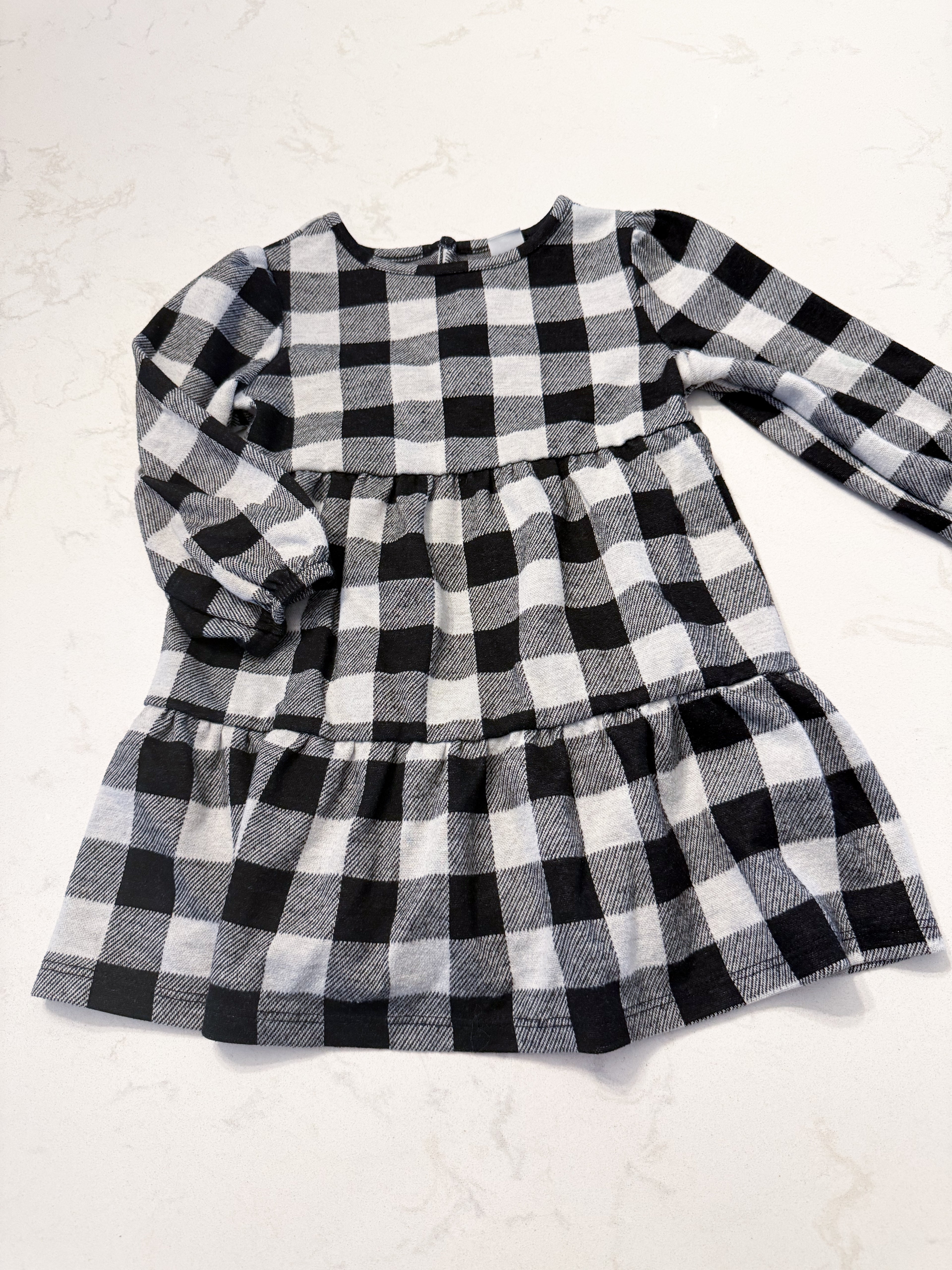Old Navy- 2T- VGUC- black and white checkered dress