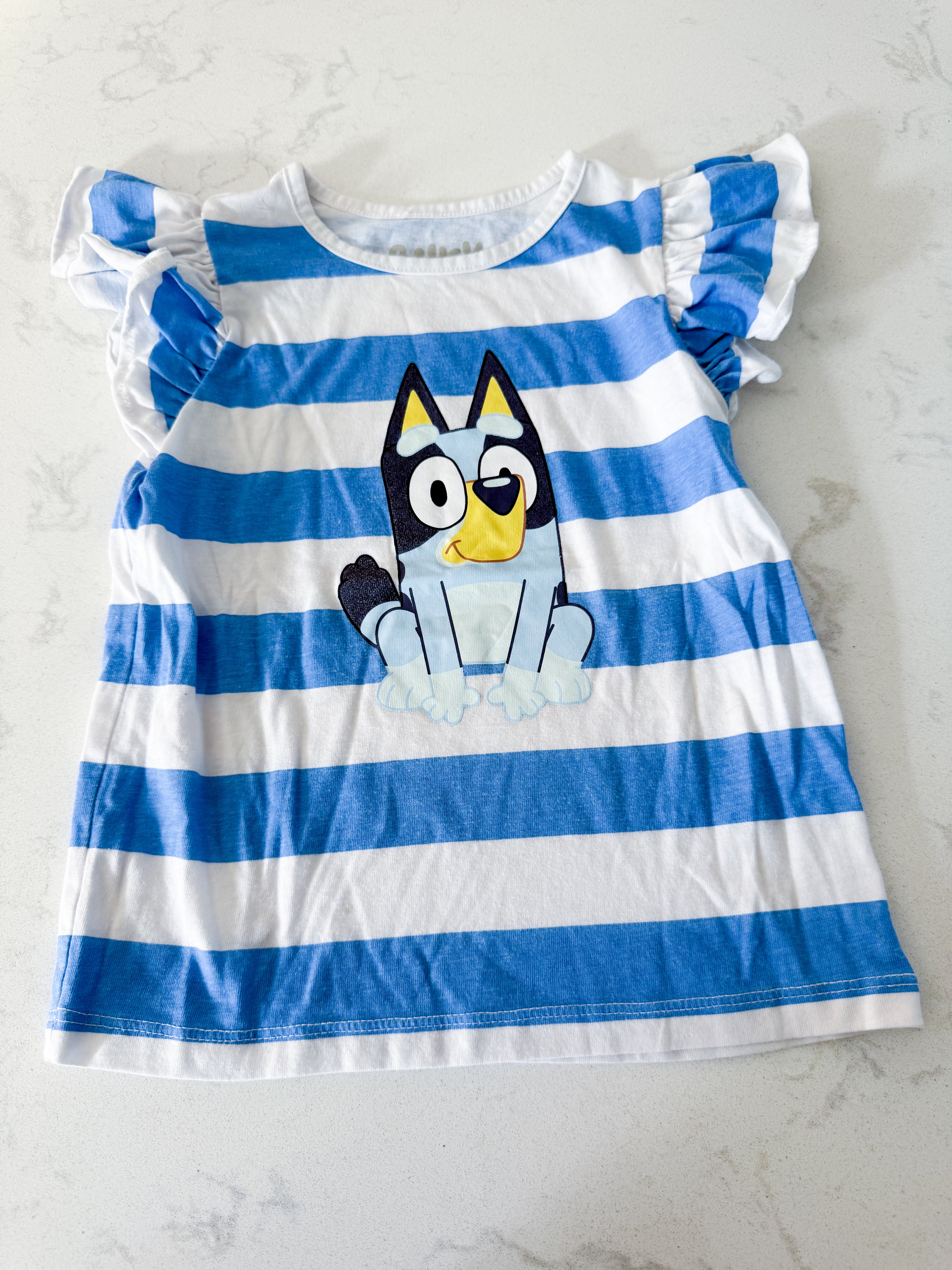 Bluey- 4T- VGUC- white and blue striped shirt with ruffle sleeves