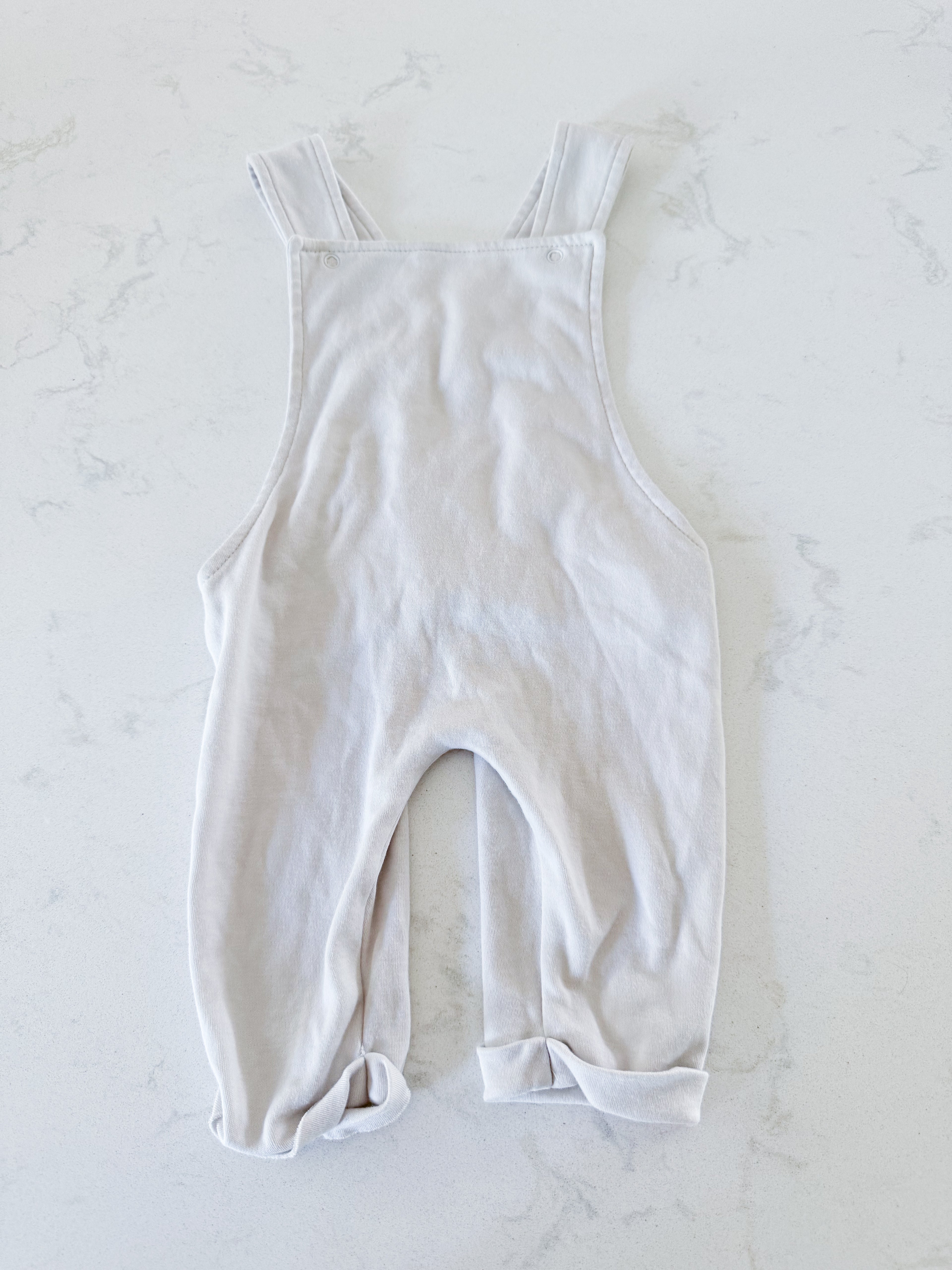 Sasha and Lucca- 6-9m- VGUC- white ish grey cloth overalls