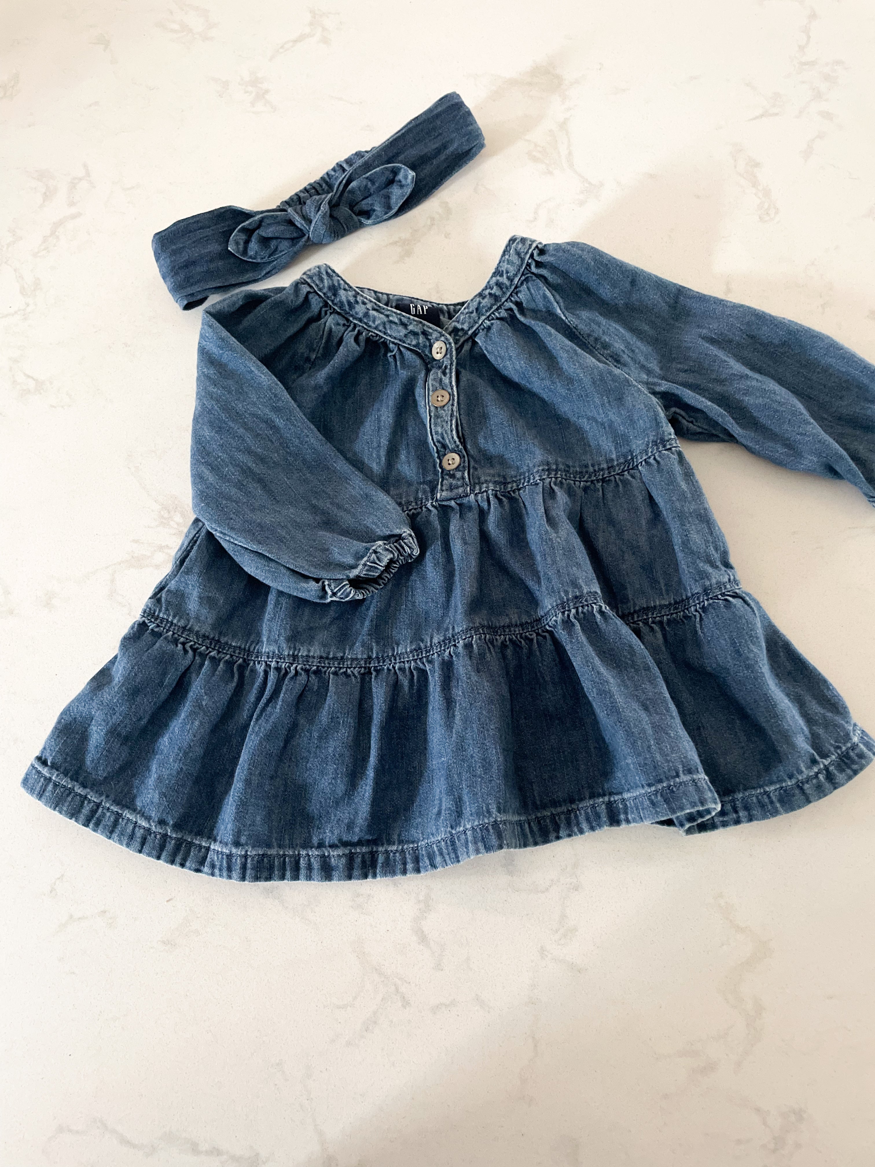 Gap-3-6m-VGUC-Jean dress with matching bow