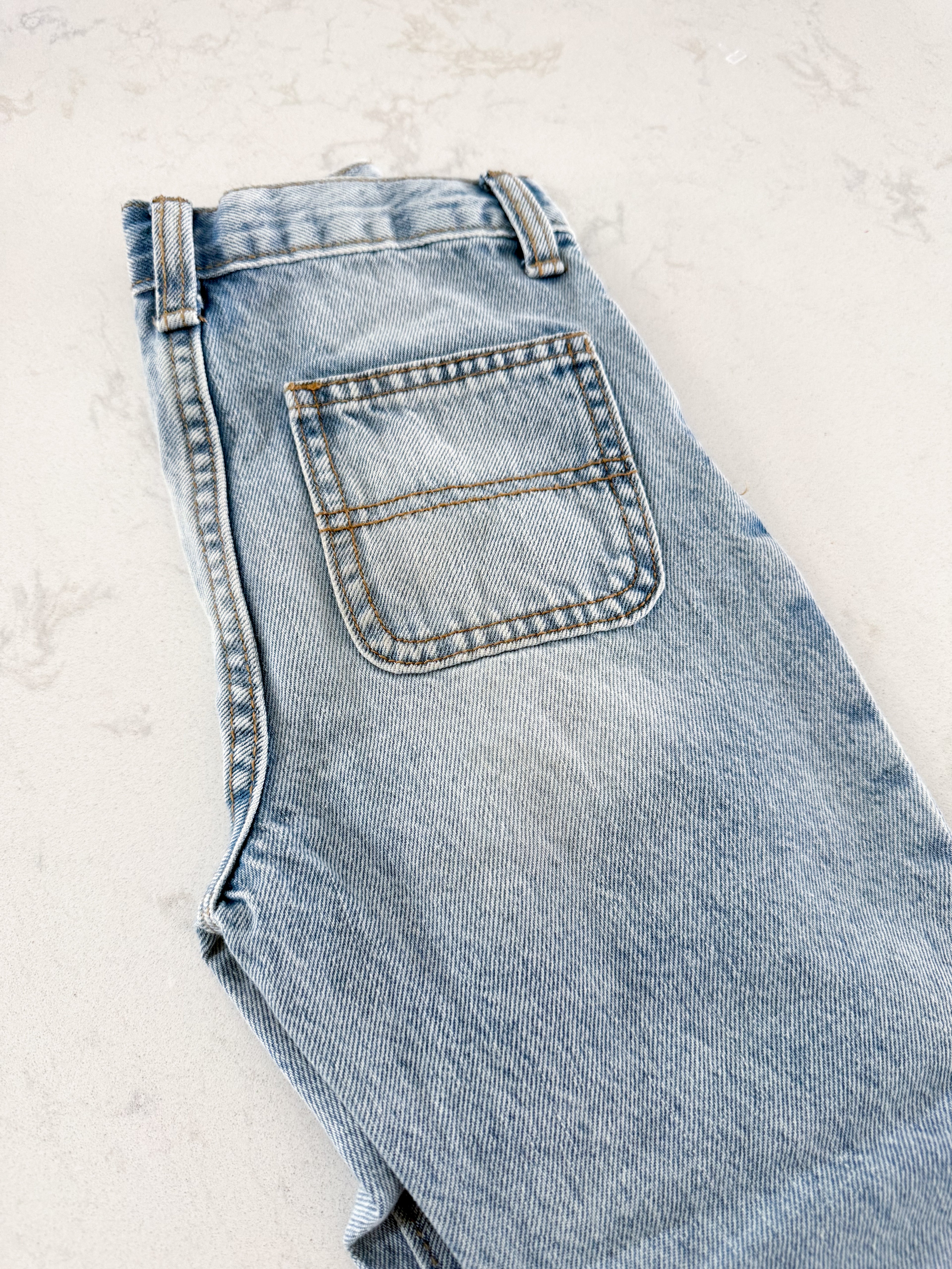 Old Navy- 5T- PLAY- whitewash straight leg ripped jeans with adjustable waist