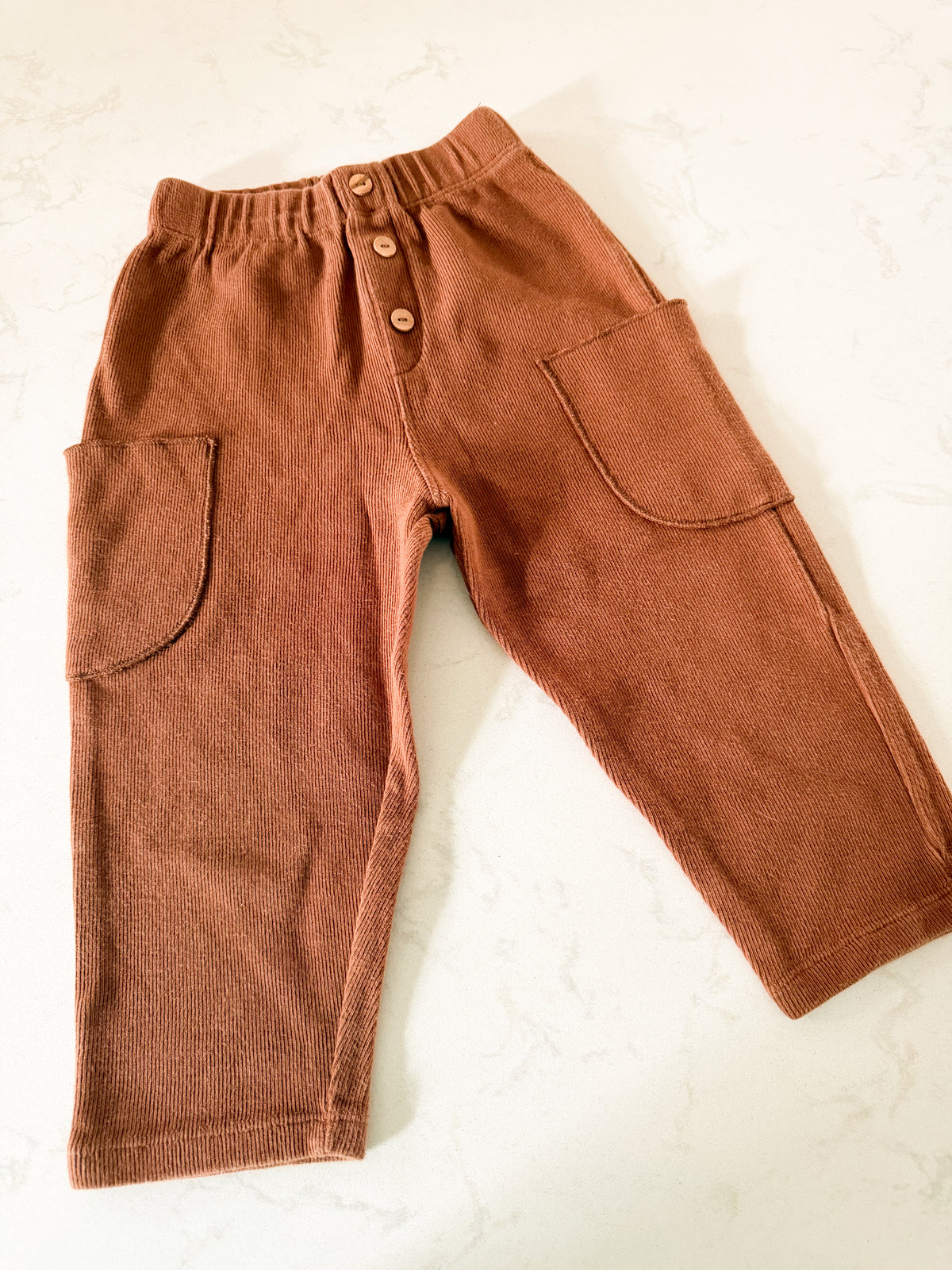Zara- 4-5Y (fits full length at 3T)- VGUC- brown slouchy pants with pockets