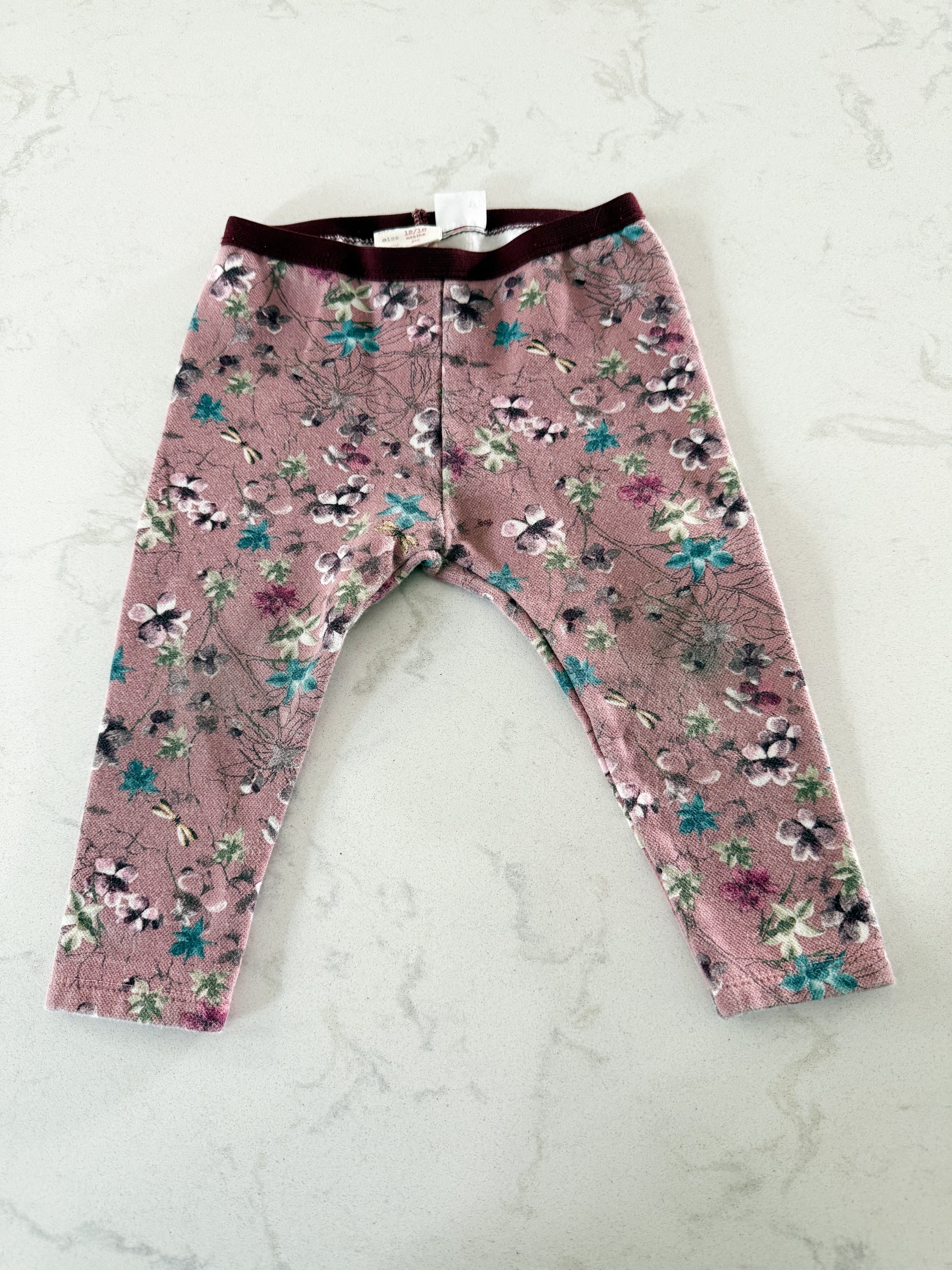 Zara- 12-18m- GUC- dusty purple leggings with floral pattern