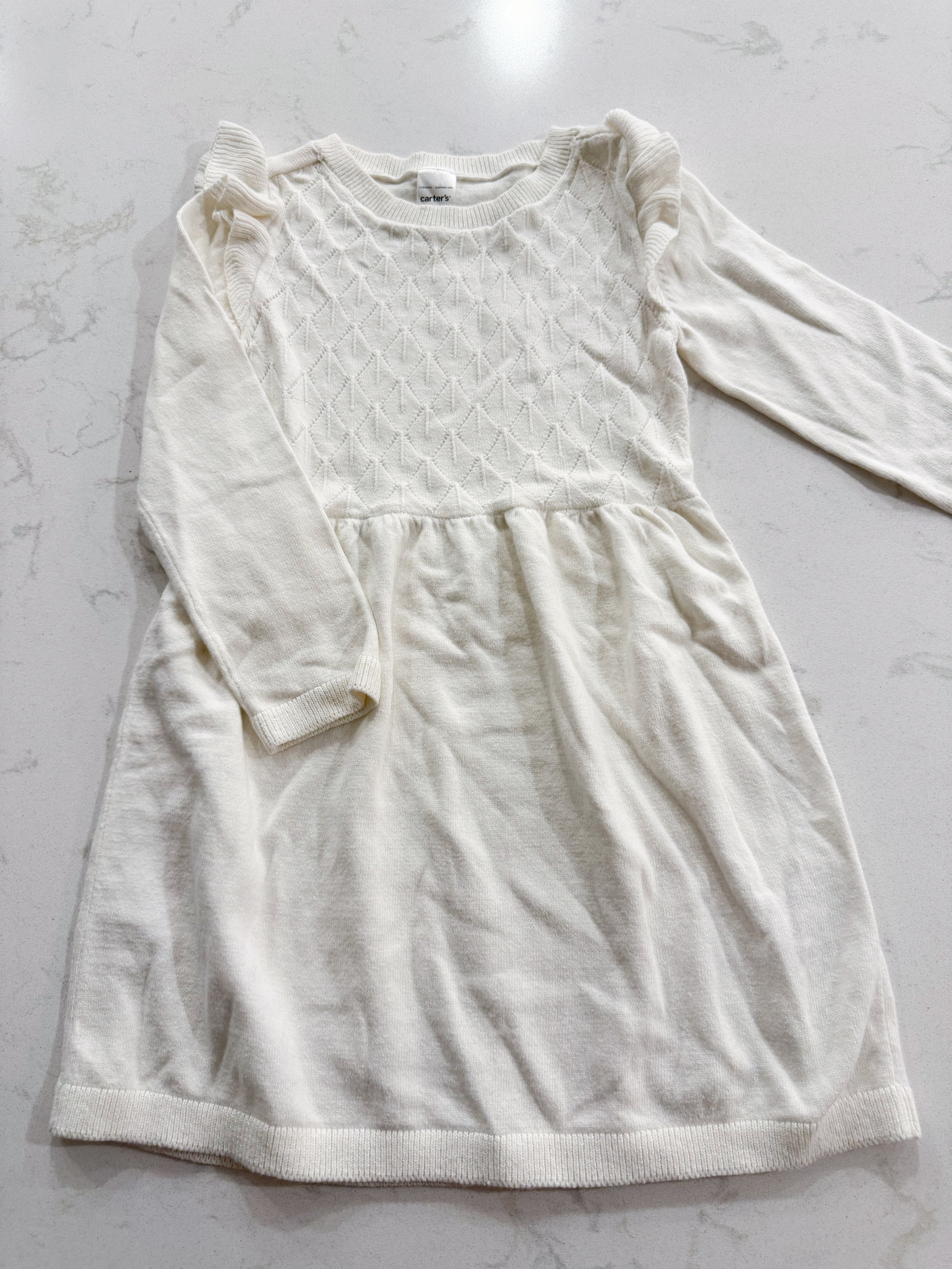 Carter’s- 3T- VGUC- White knit long sleeve dress with ruffles